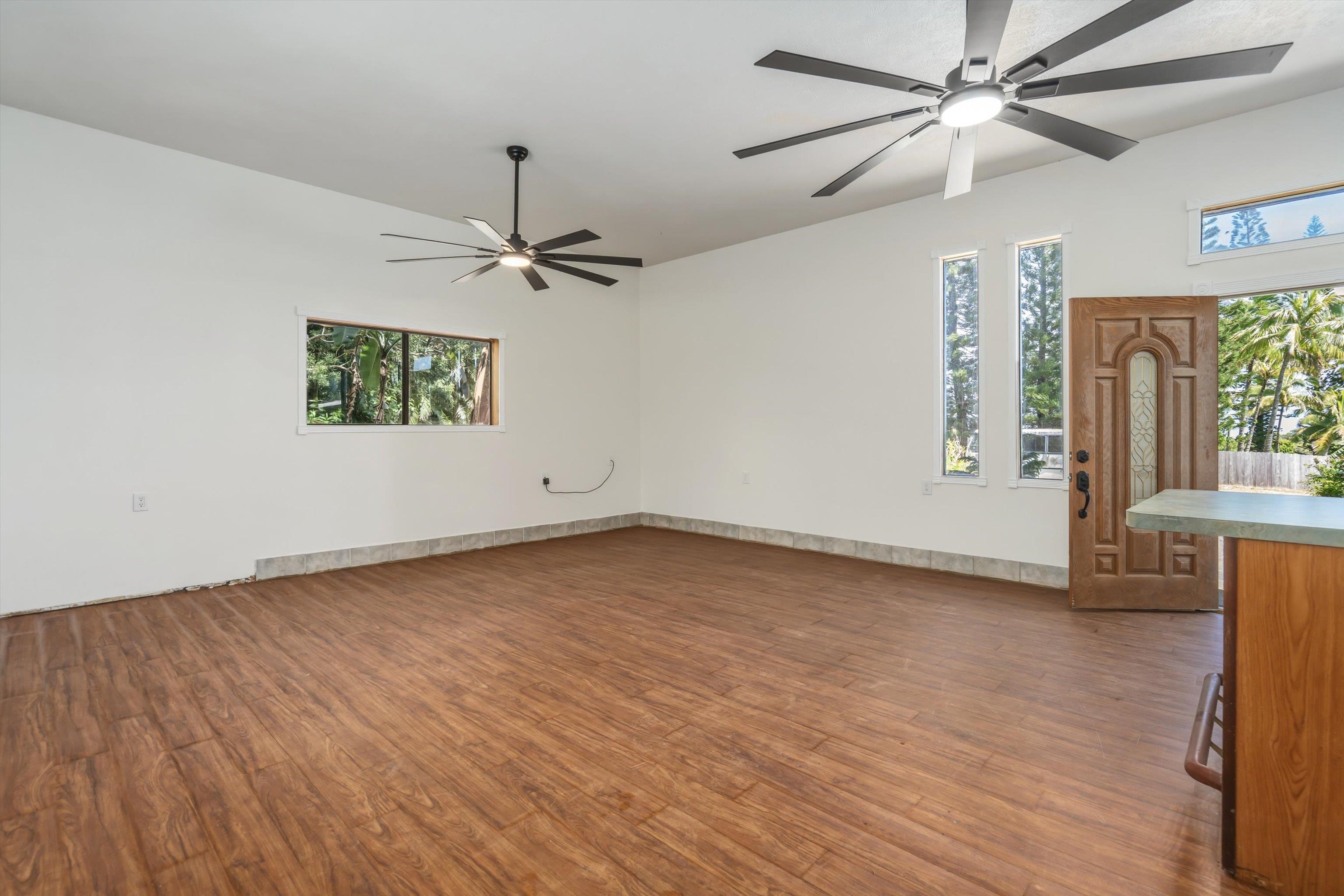 145  Holokai Rd , Haiku home - photo 9 of 50