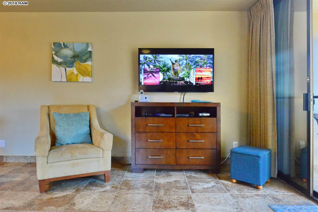 Sugar Beach Resort condo # 102, Kihei, Hawaii - photo 8 of 30