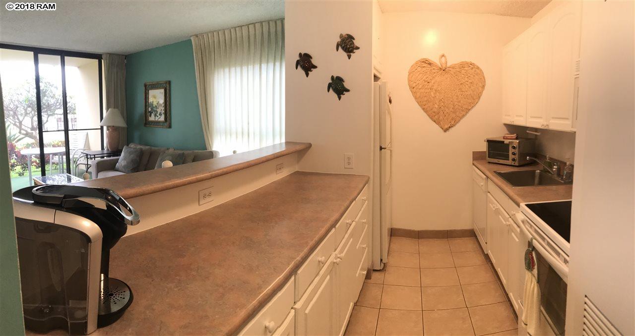 Sugar Beach Resort condo # 111, Kihei, Hawaii - photo 8 of 22