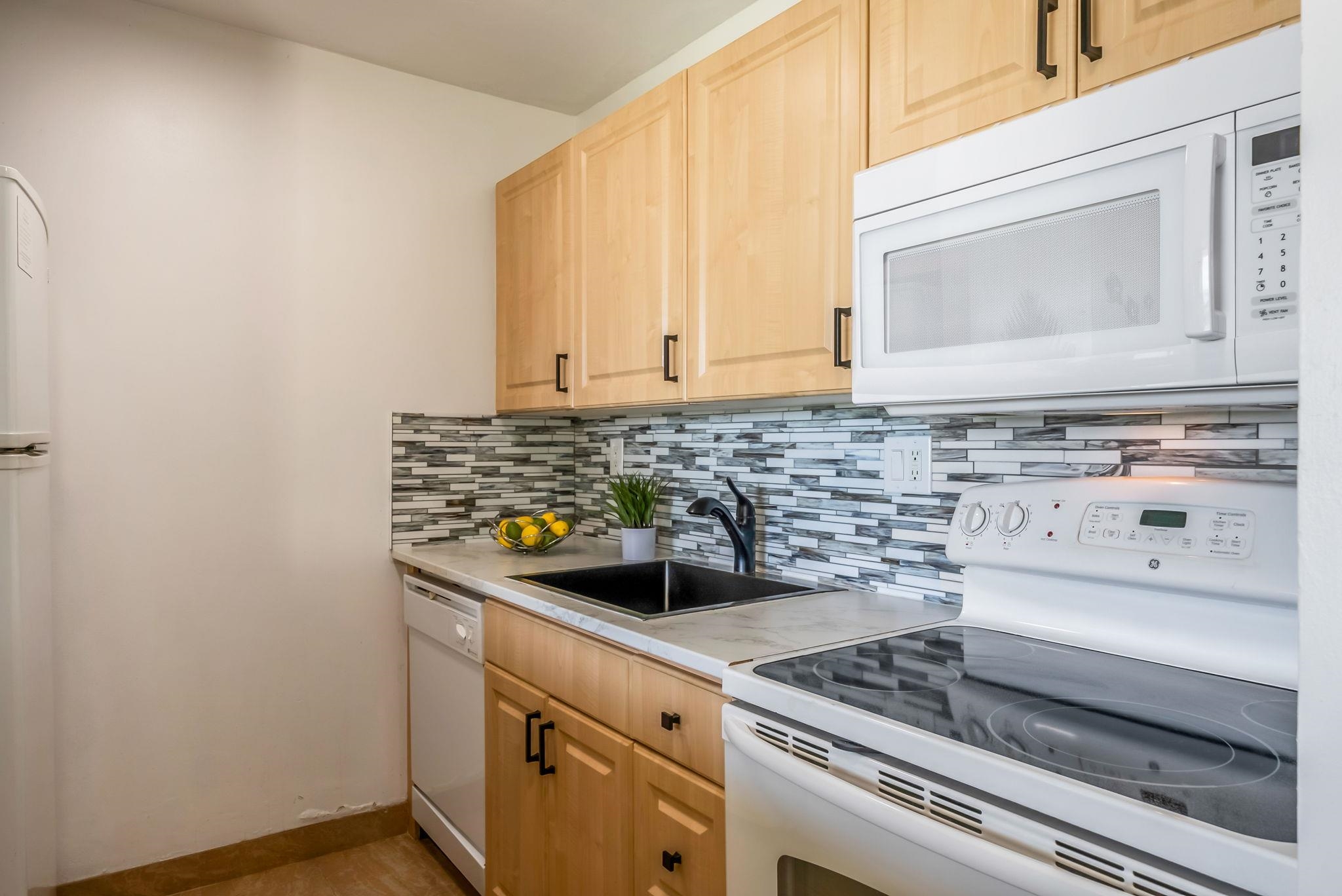 Sugar Beach Resort condo # 115, Kihei, Hawaii - photo 14 of 50