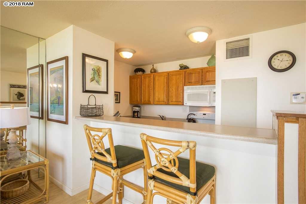Sugar Beach Resort condo # 127, Kihei, Hawaii - photo 8 of 27