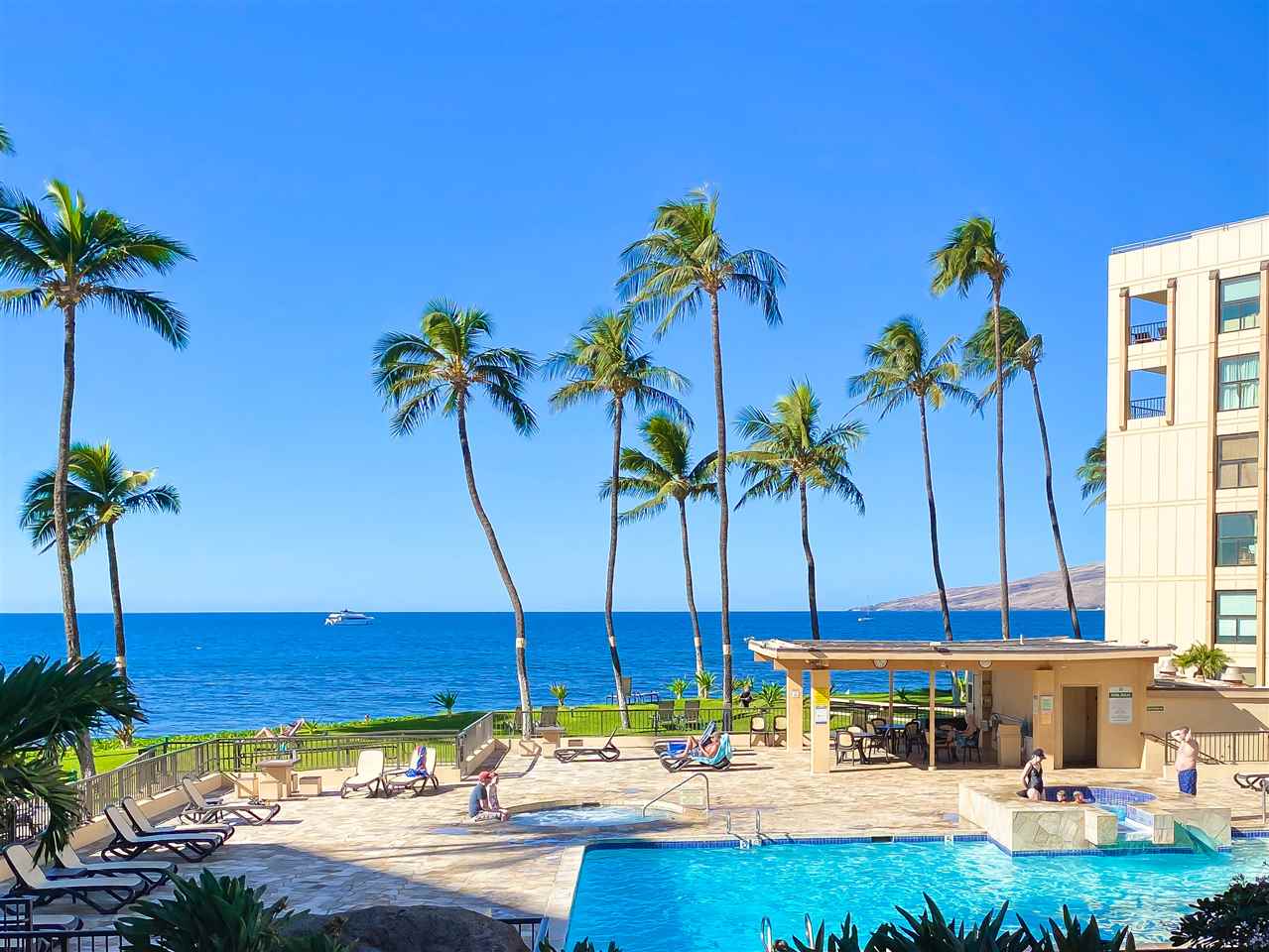 Sugar Beach Resort condo # 208, Kihei, Hawaii - photo 10 of 30