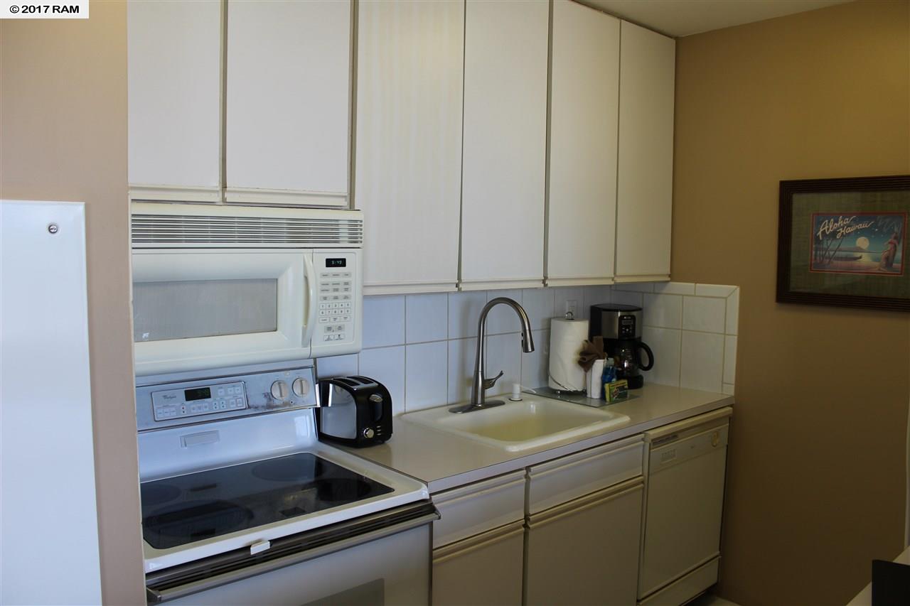 Sugar Beach Resort condo # 236, Kihei, Hawaii - photo 11 of 30