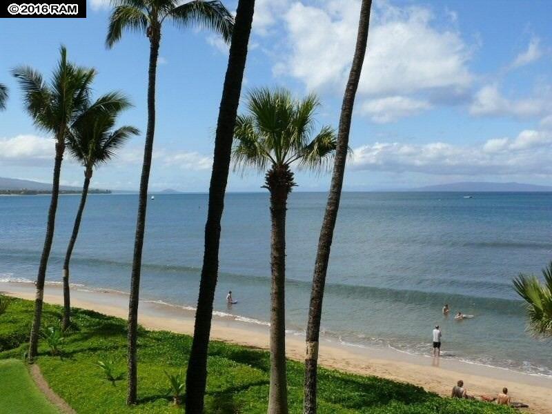 Sugar Beach Resort condo # 319, Kihei, Hawaii - photo 4 of 16