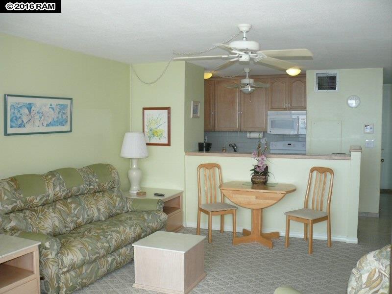 Sugar Beach Resort condo # 319, Kihei, Hawaii - photo 7 of 16