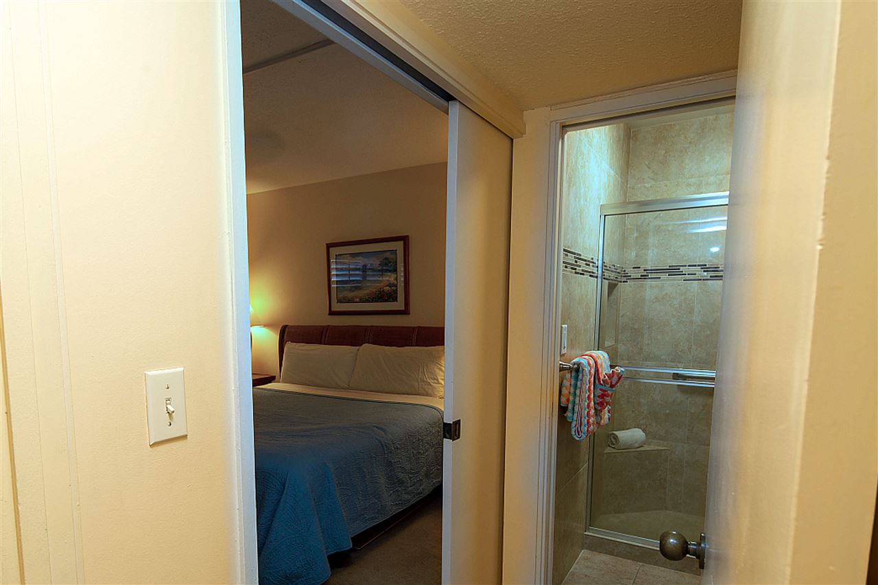 Sugar Beach Resort condo # 321, Kihei, Hawaii - photo 15 of 26