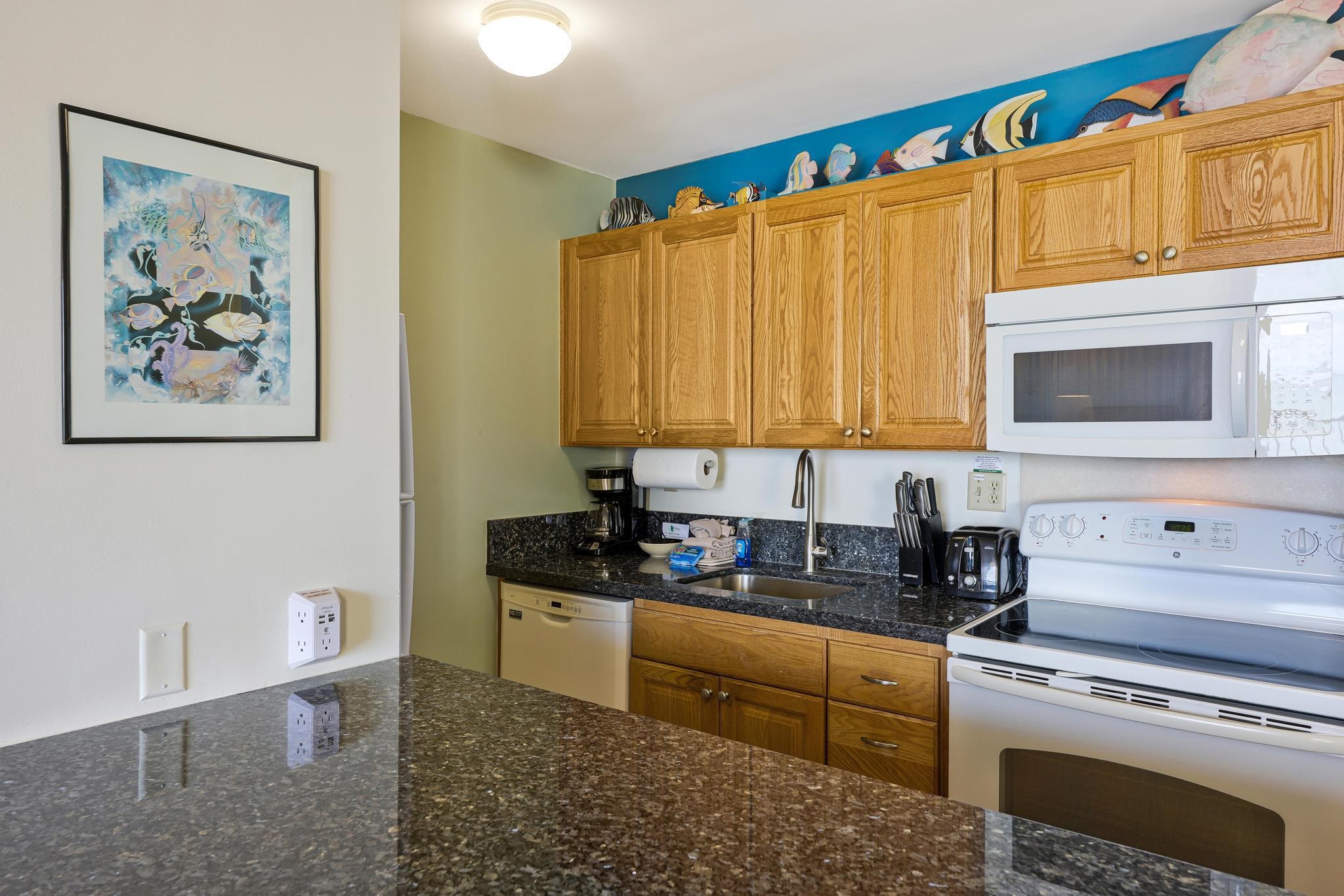 Sugar Beach Resort condo # 326, Kihei, Hawaii - photo 14 of 40