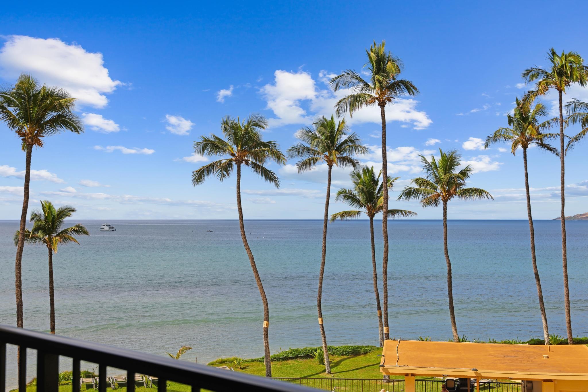 Sugar Beach Resort condo # 406, Kihei, Hawaii - photo 5 of 43
