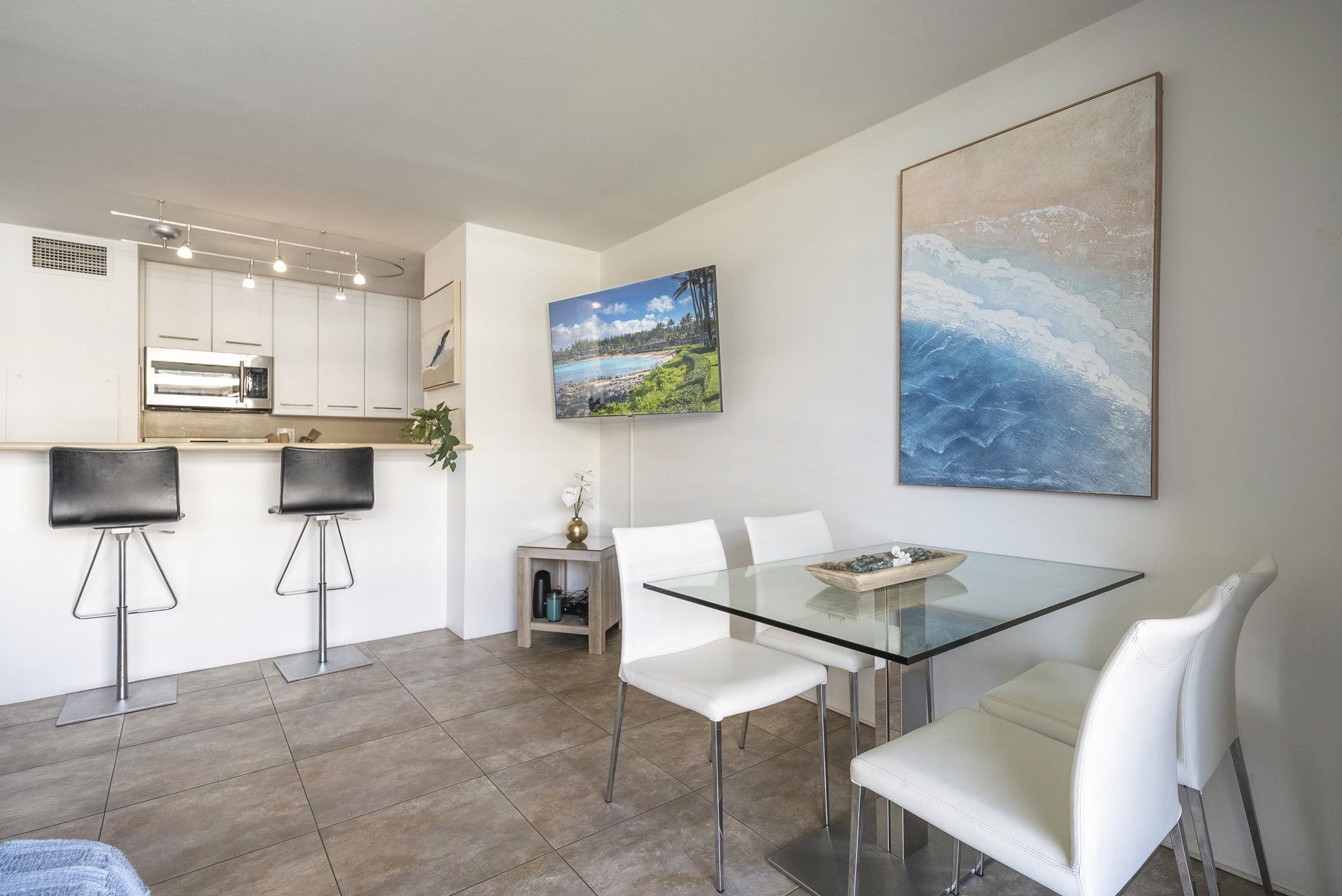 Sugar Beach Resort condo # 408, Kihei, Hawaii - photo 14 of 34