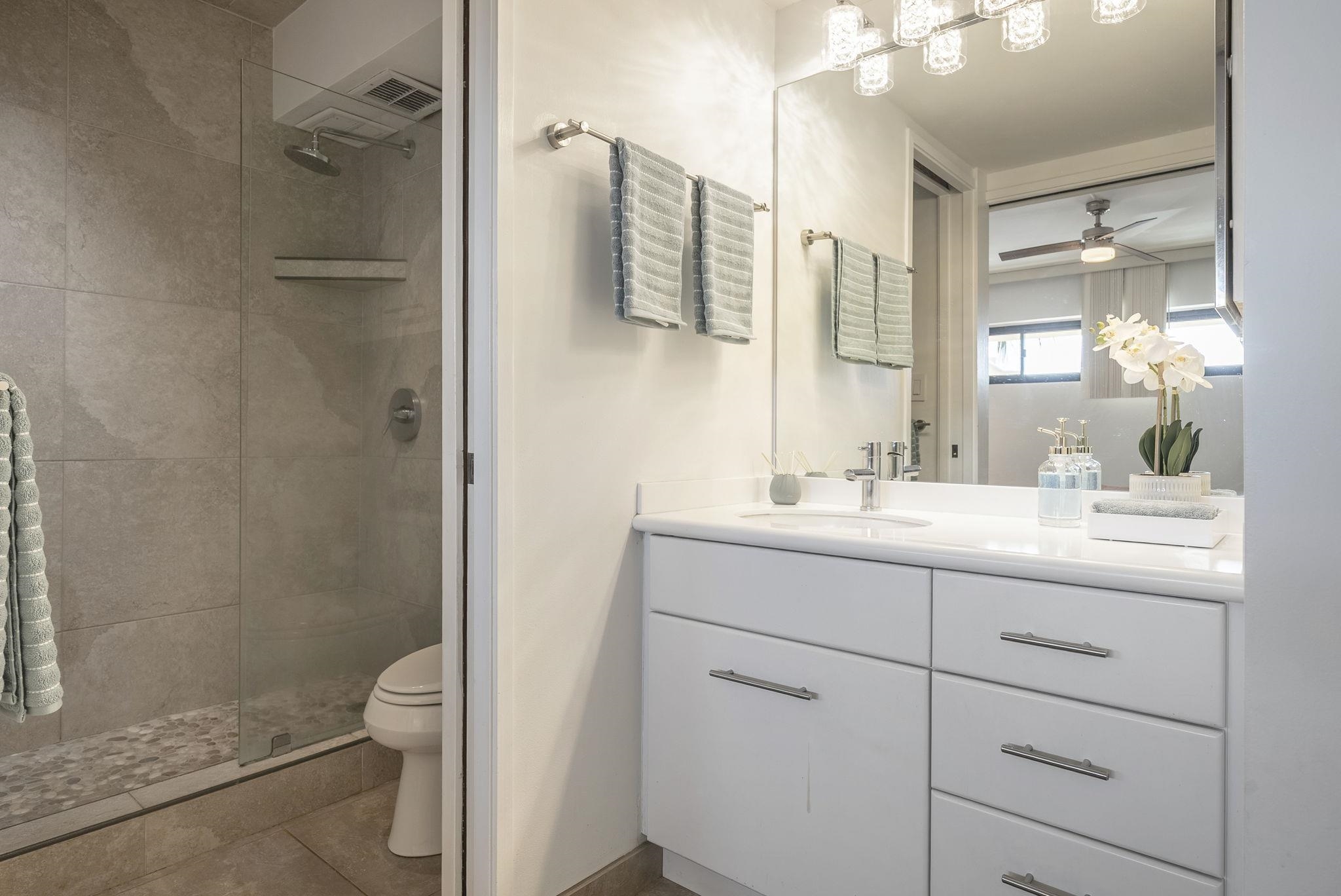 Sugar Beach Resort condo # 408, Kihei, Hawaii - photo 9 of 34