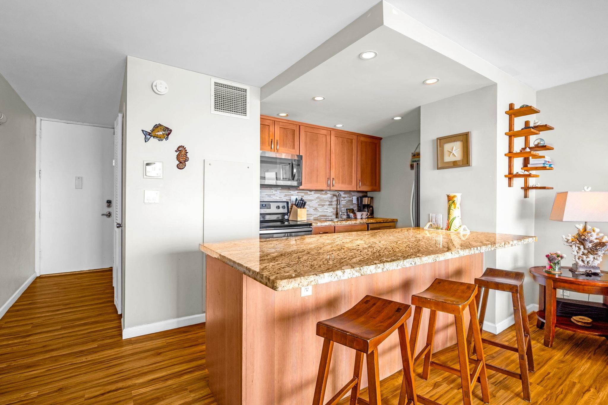 Sugar Beach Resort condo # 417, Kihei, Hawaii - photo 15 of 45