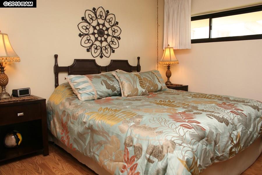 Sugar Beach Resort condo # 418, Kihei, Hawaii - photo 11 of 15
