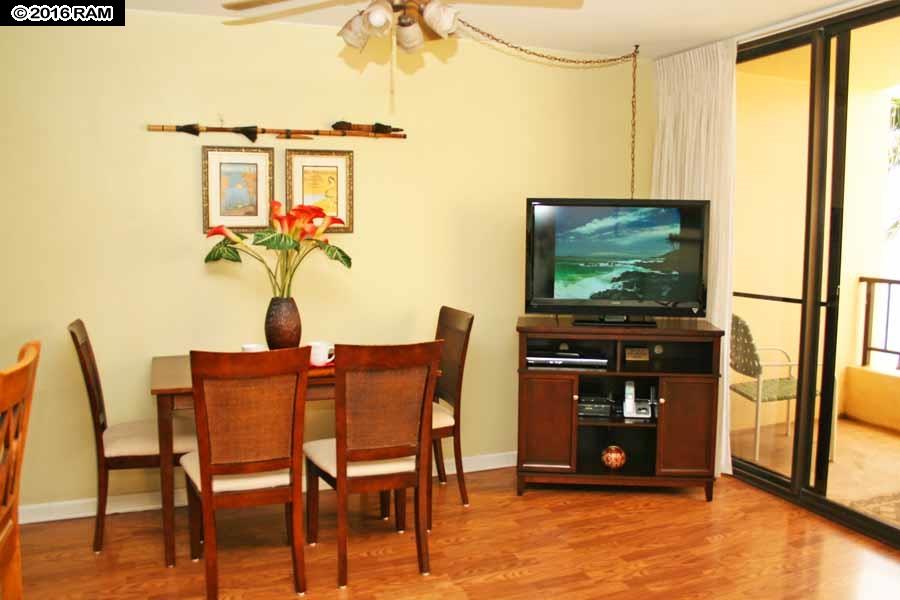 Sugar Beach Resort condo # 418, Kihei, Hawaii - photo 7 of 15