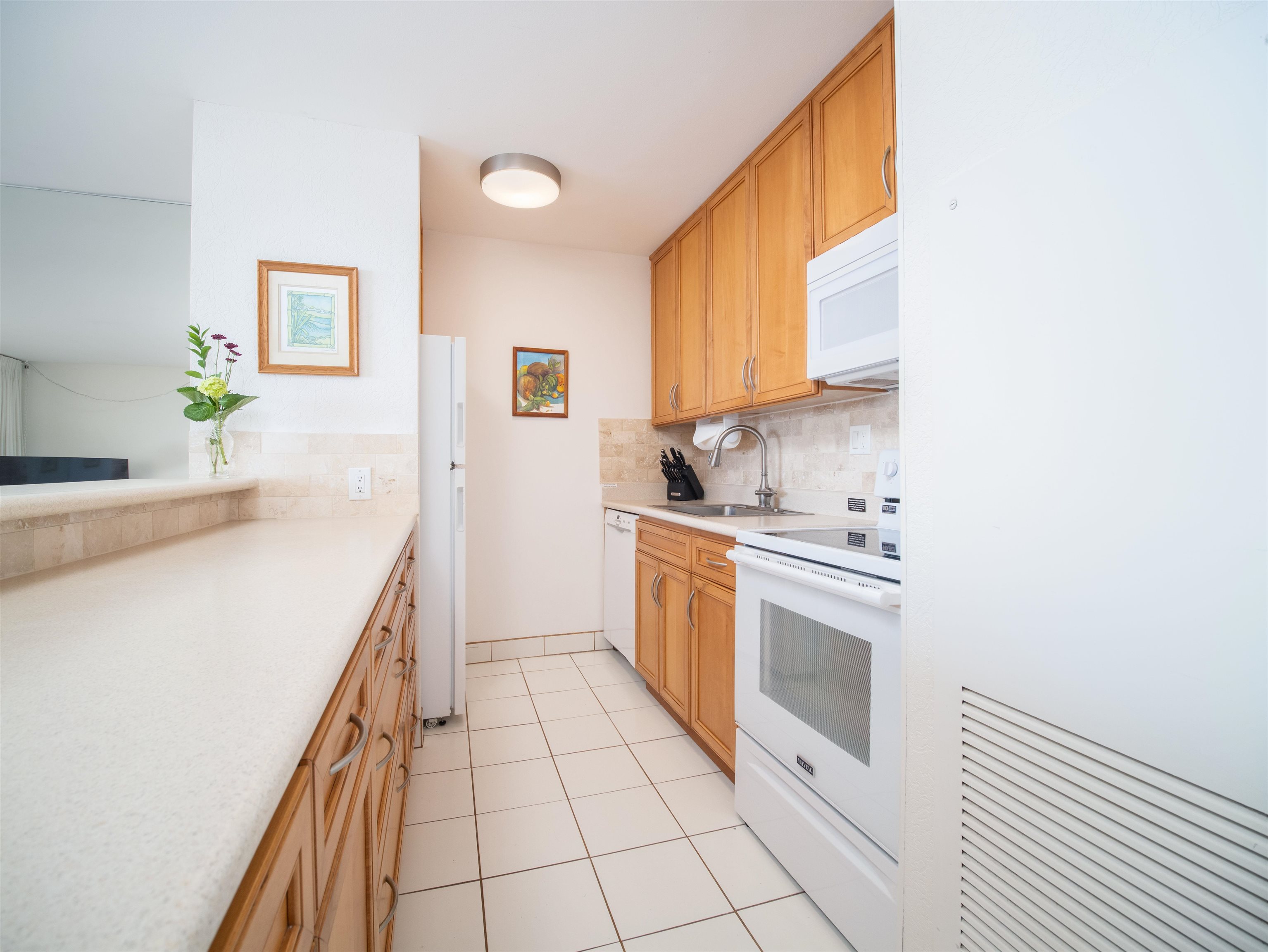 Sugar Beach Resort condo # 430, Kihei, Hawaii - photo 16 of 43