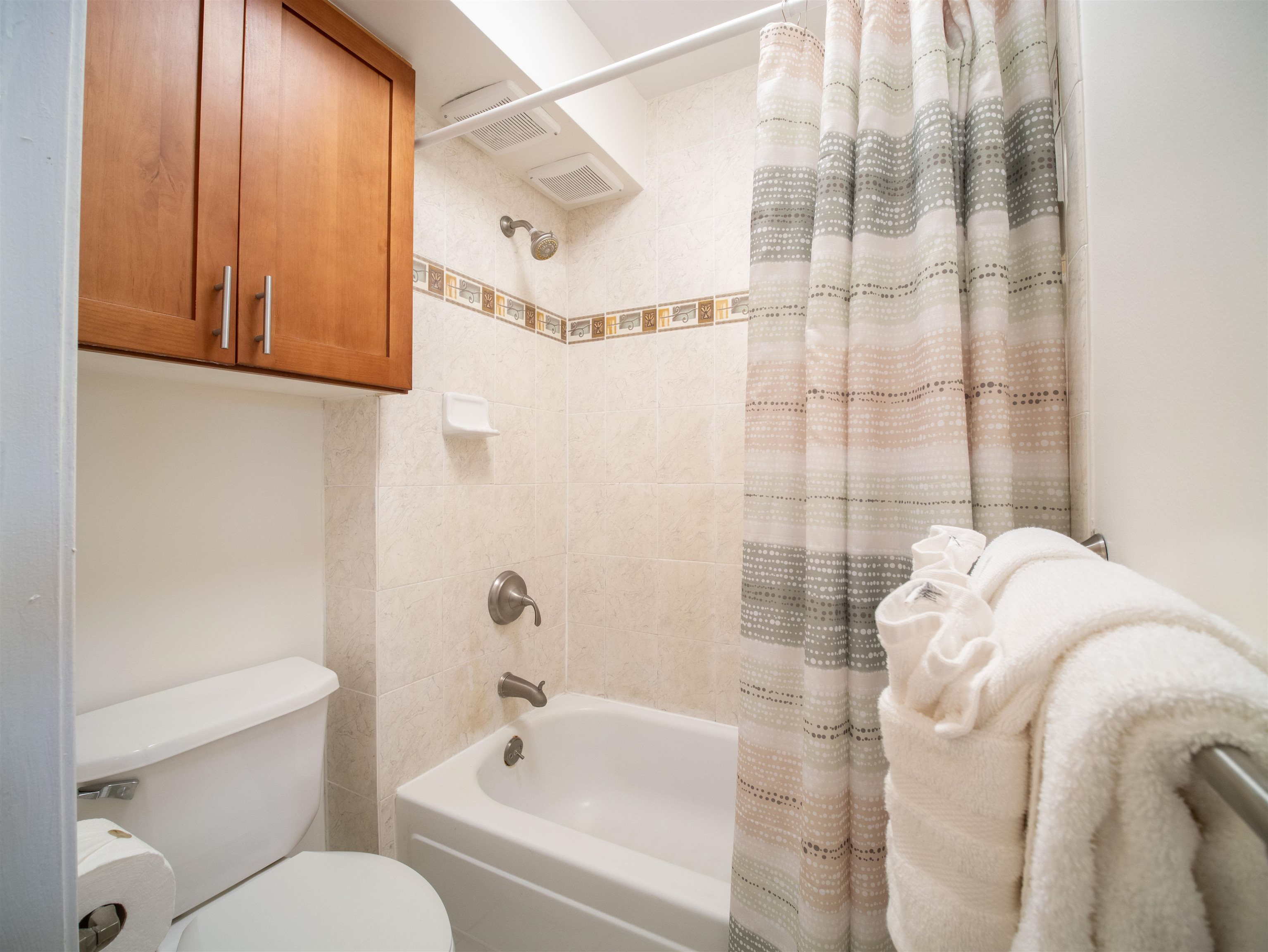 Sugar Beach Resort condo # 430, Kihei, Hawaii - photo 25 of 43