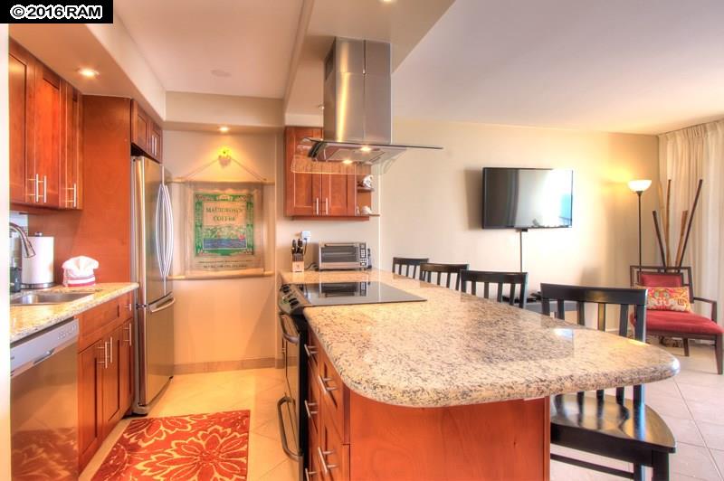 Sugar Beach Resort condo # 532, Kihei, Hawaii - photo 3 of 30