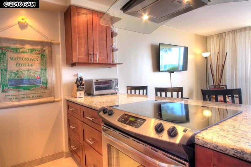 Sugar Beach Resort condo # 532, Kihei, Hawaii - photo 6 of 30