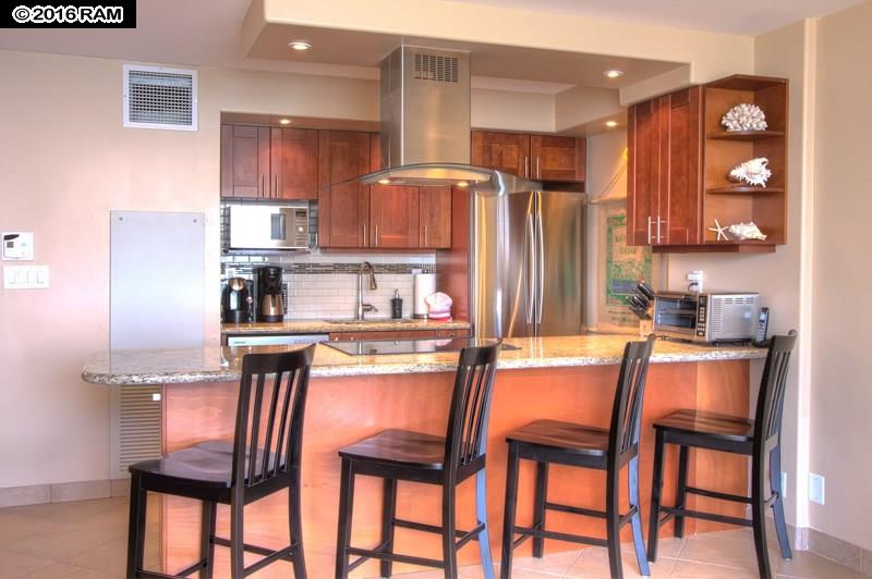Sugar Beach Resort condo # 532, Kihei, Hawaii - photo 7 of 30