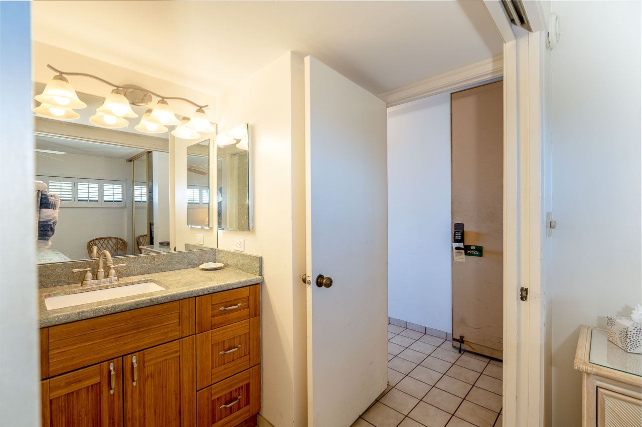 Sugar Beach Resort condo # PH25, Kihei, Hawaii - photo 25 of 30