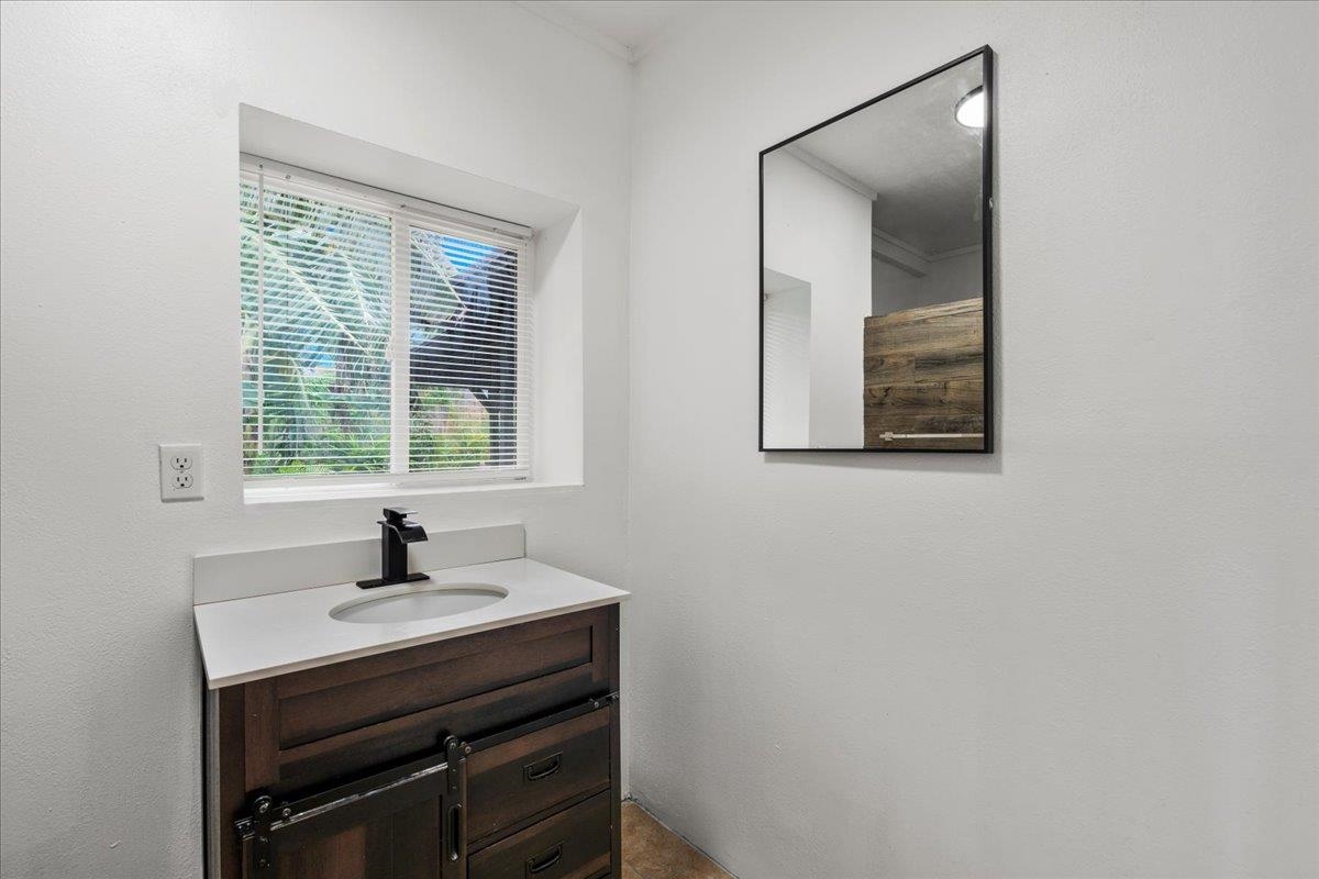 145  Ohukai Rd , Kihei home - photo 22 of 35