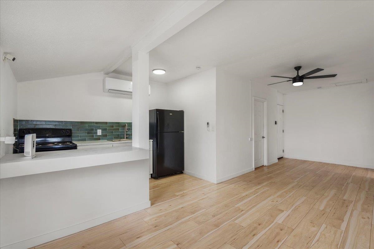 145  Ohukai Rd , Kihei home - photo 7 of 35