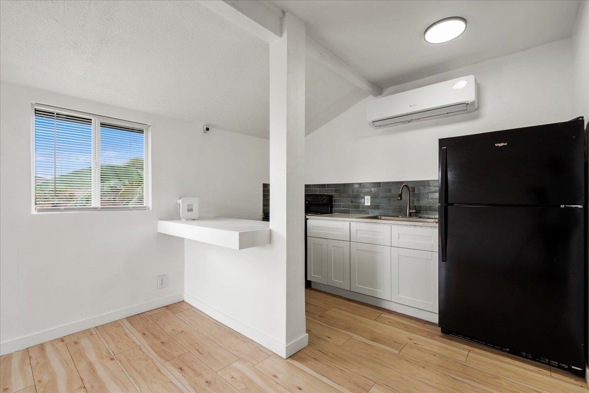 145  Ohukai Rd , Kihei home - photo 8 of 35