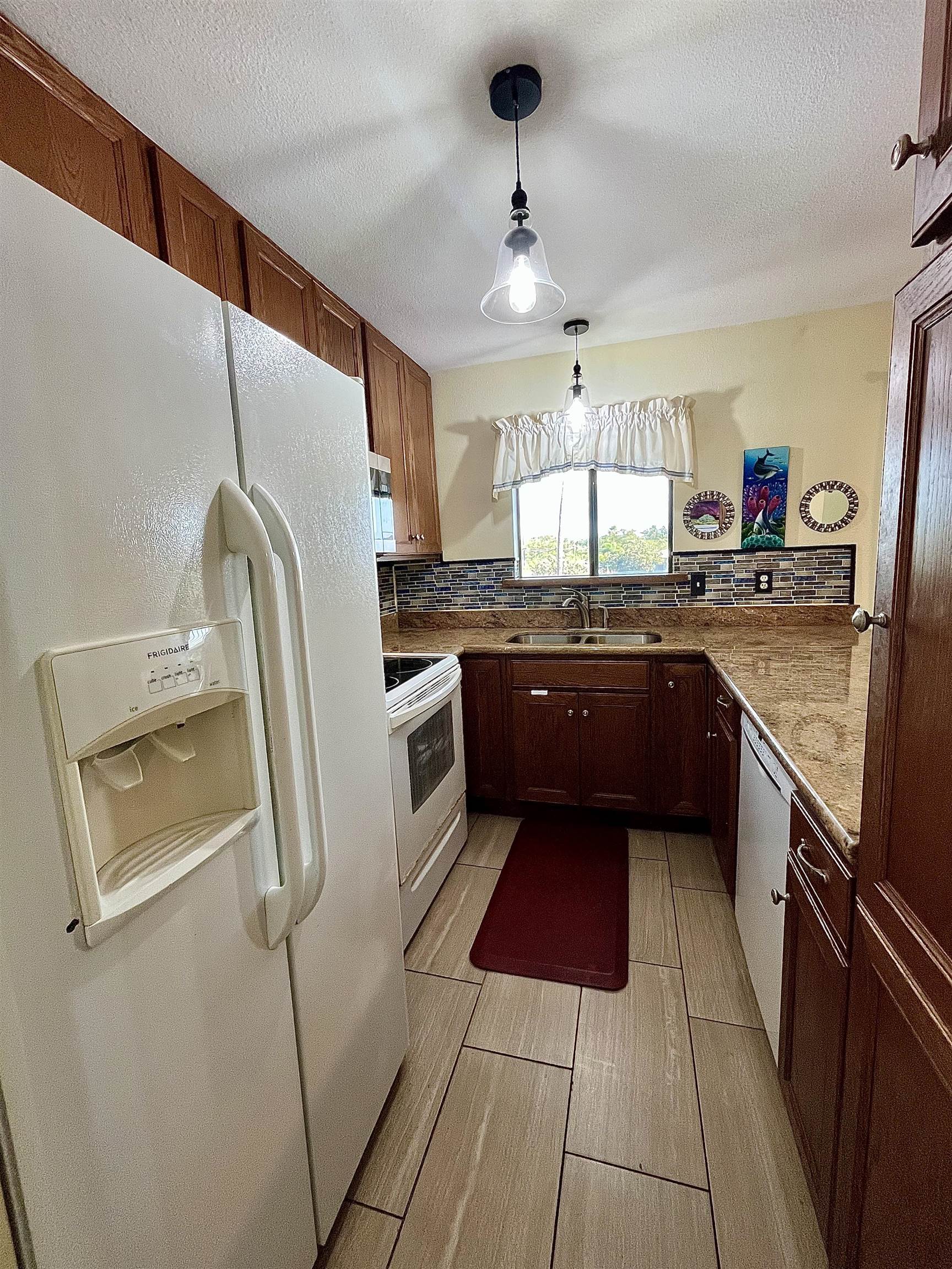 Maui Gardens condo # A208, Kihei, Hawaii - photo 5 of 35