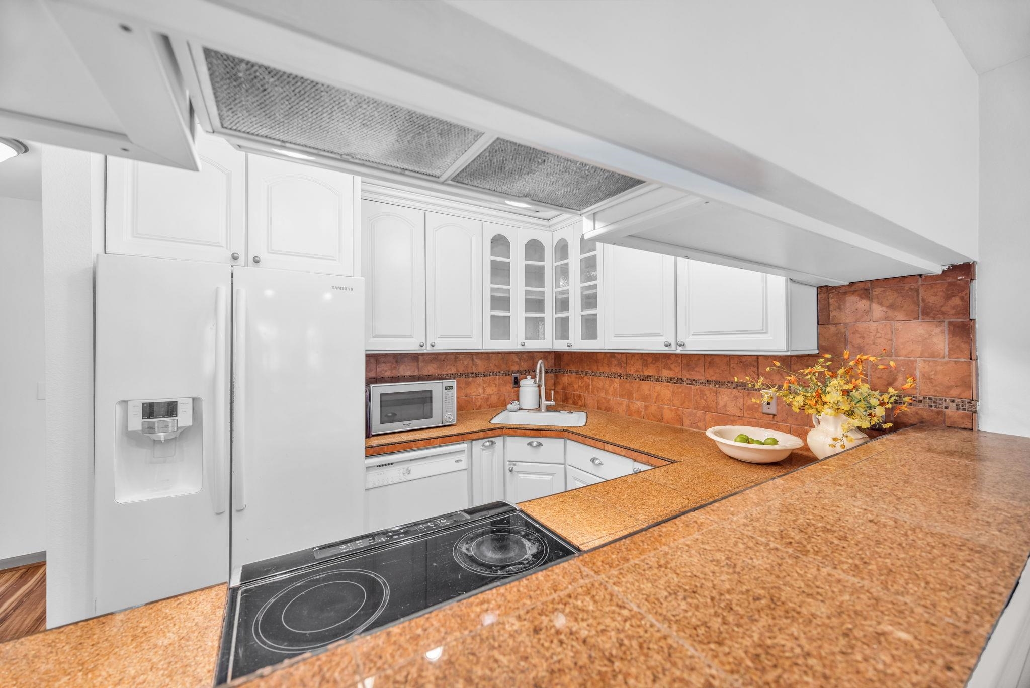 Maui Gardens condo # C-204, Kihei, Hawaii - photo 11 of 35