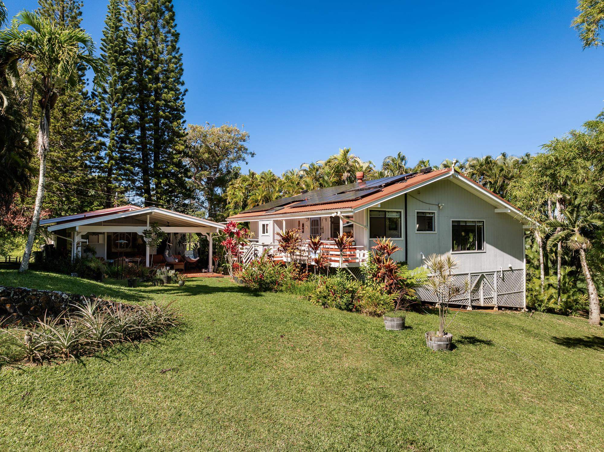 1455  Kuiaha Rd , Haiku home - photo 19 of 50