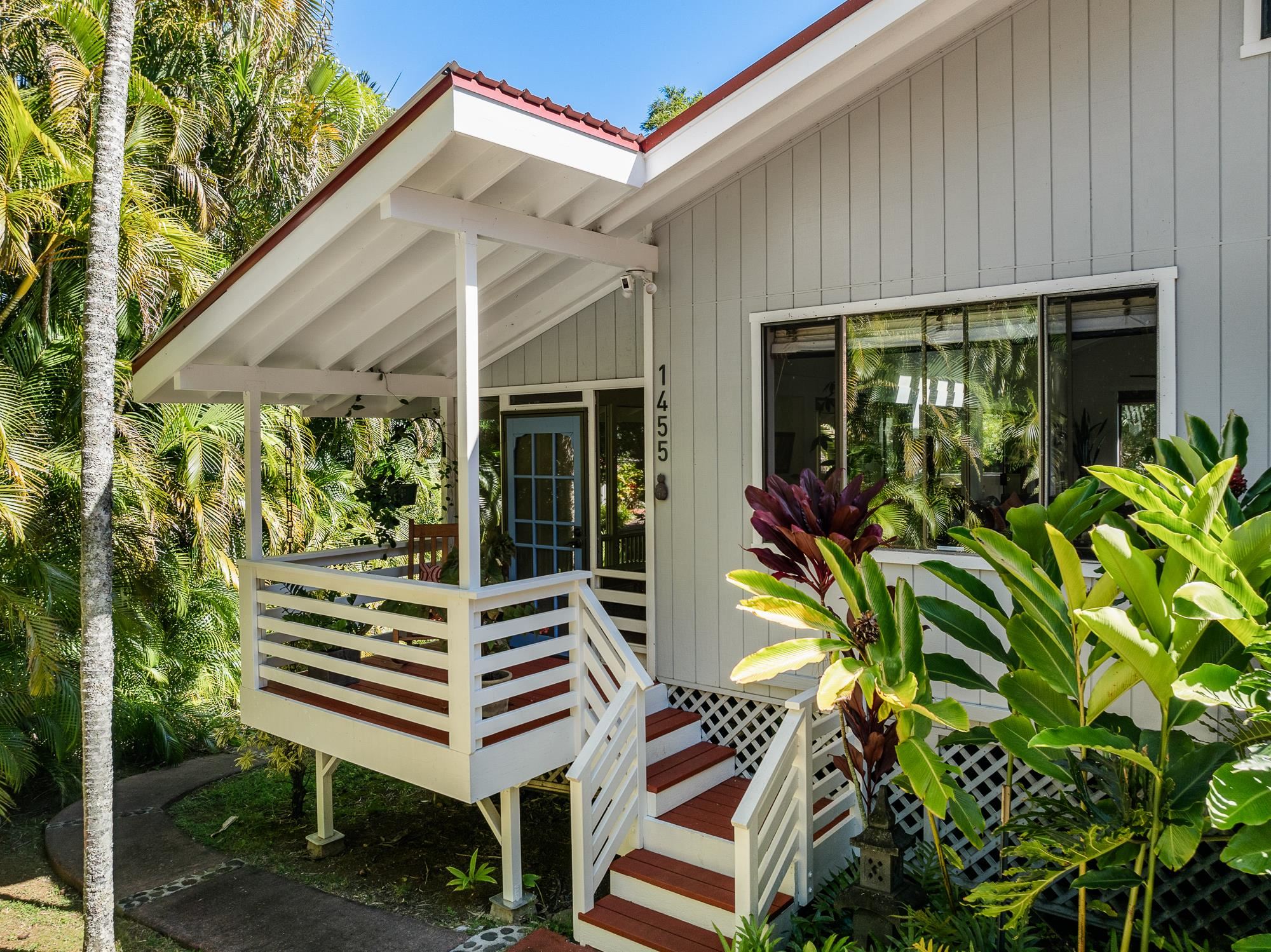 1455  Kuiaha Rd , Haiku home - photo 4 of 50