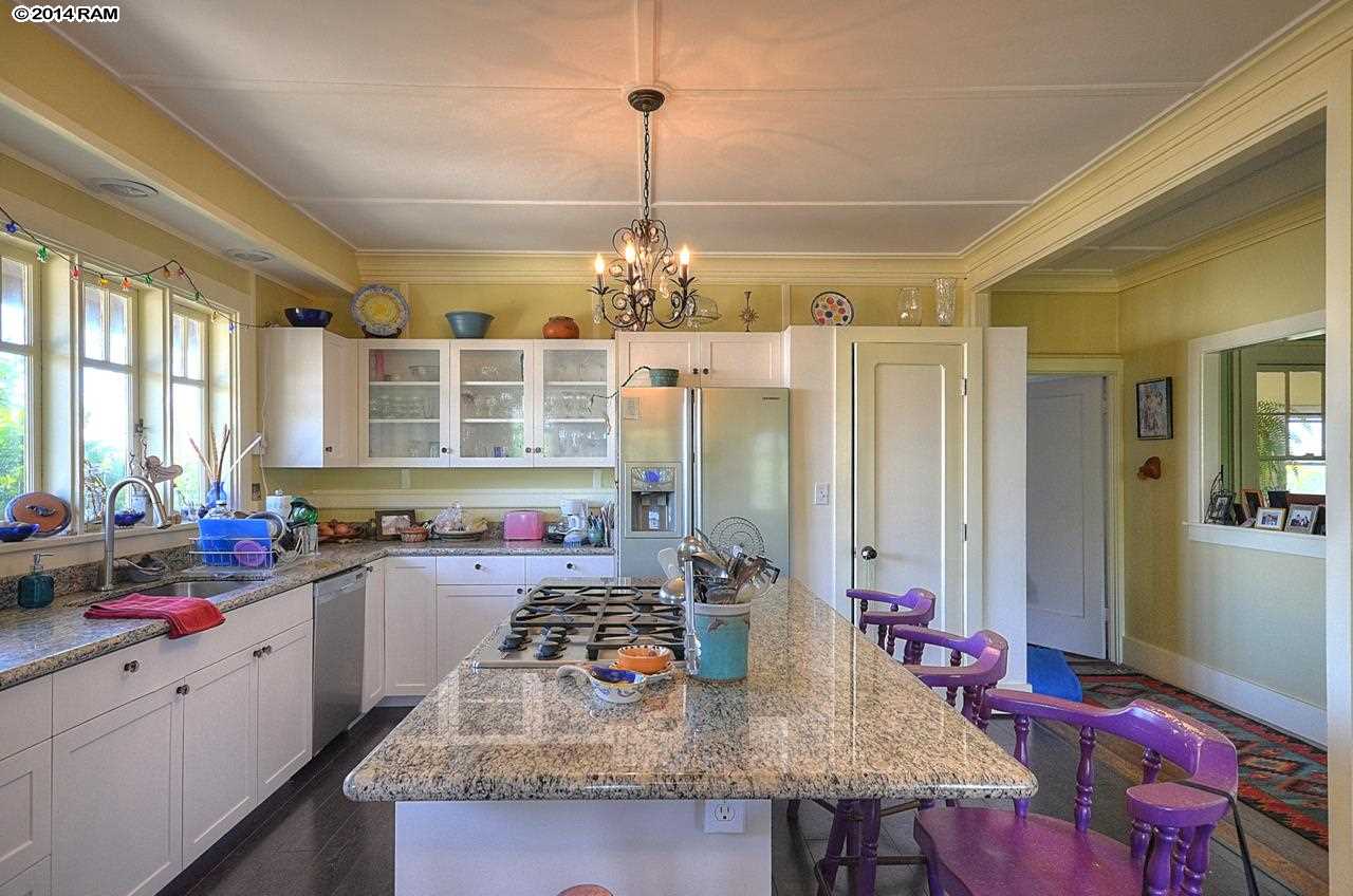 146  Kono Pl , Kahului home - photo 3 of 30