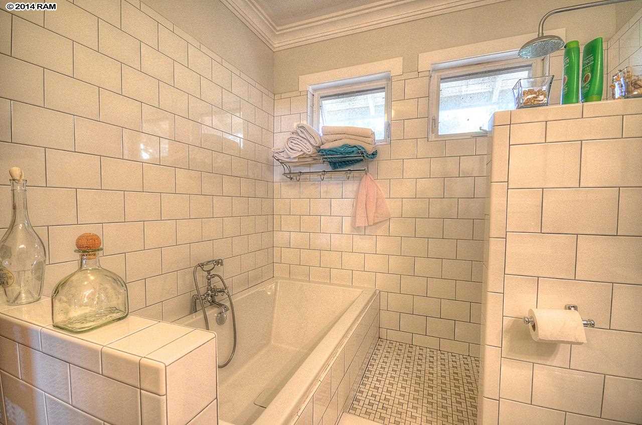 146  Kono Pl , Kahului home - photo 23 of 30