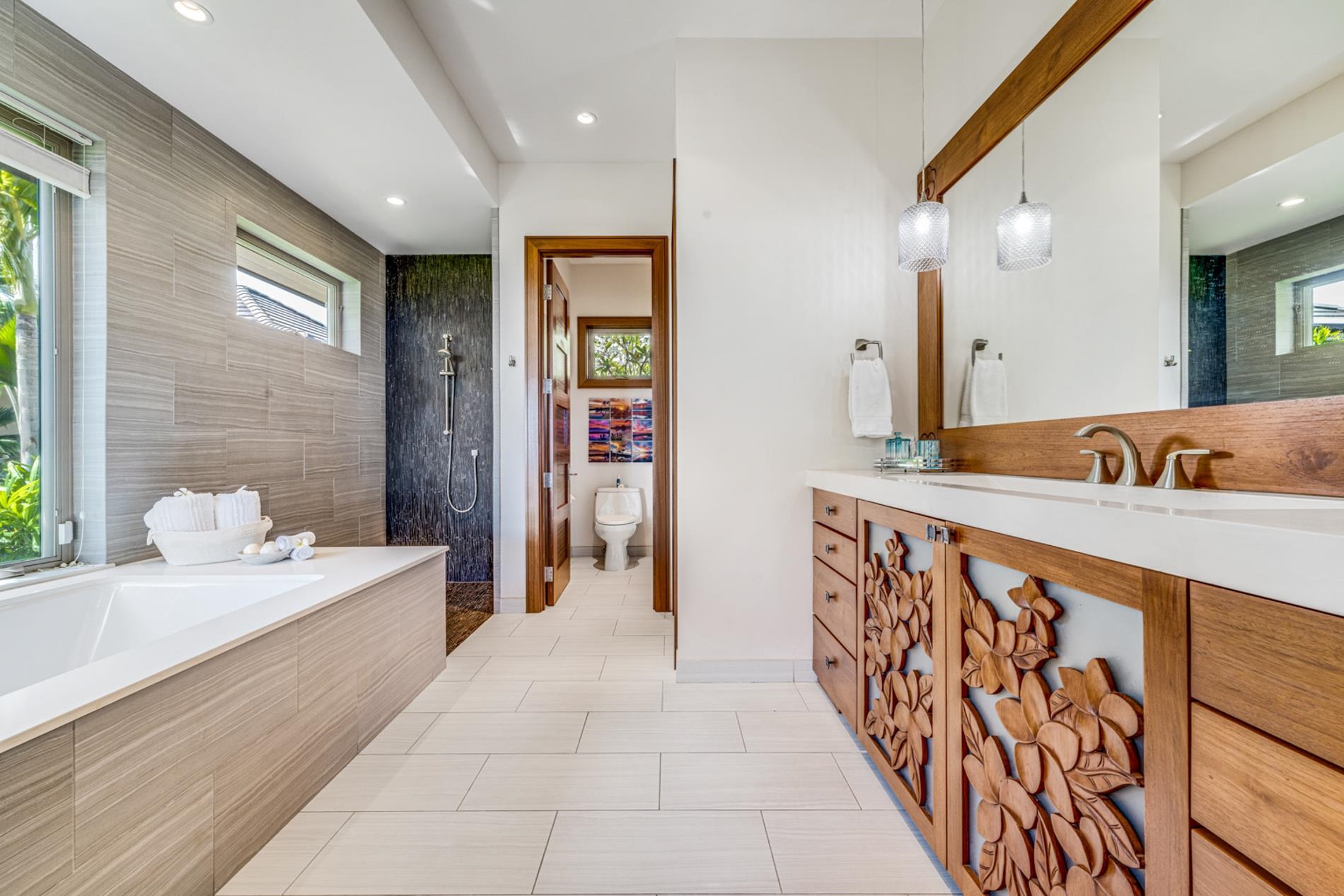 147  Haniu St Launiupoko, Lahaina home - photo 17 of 35