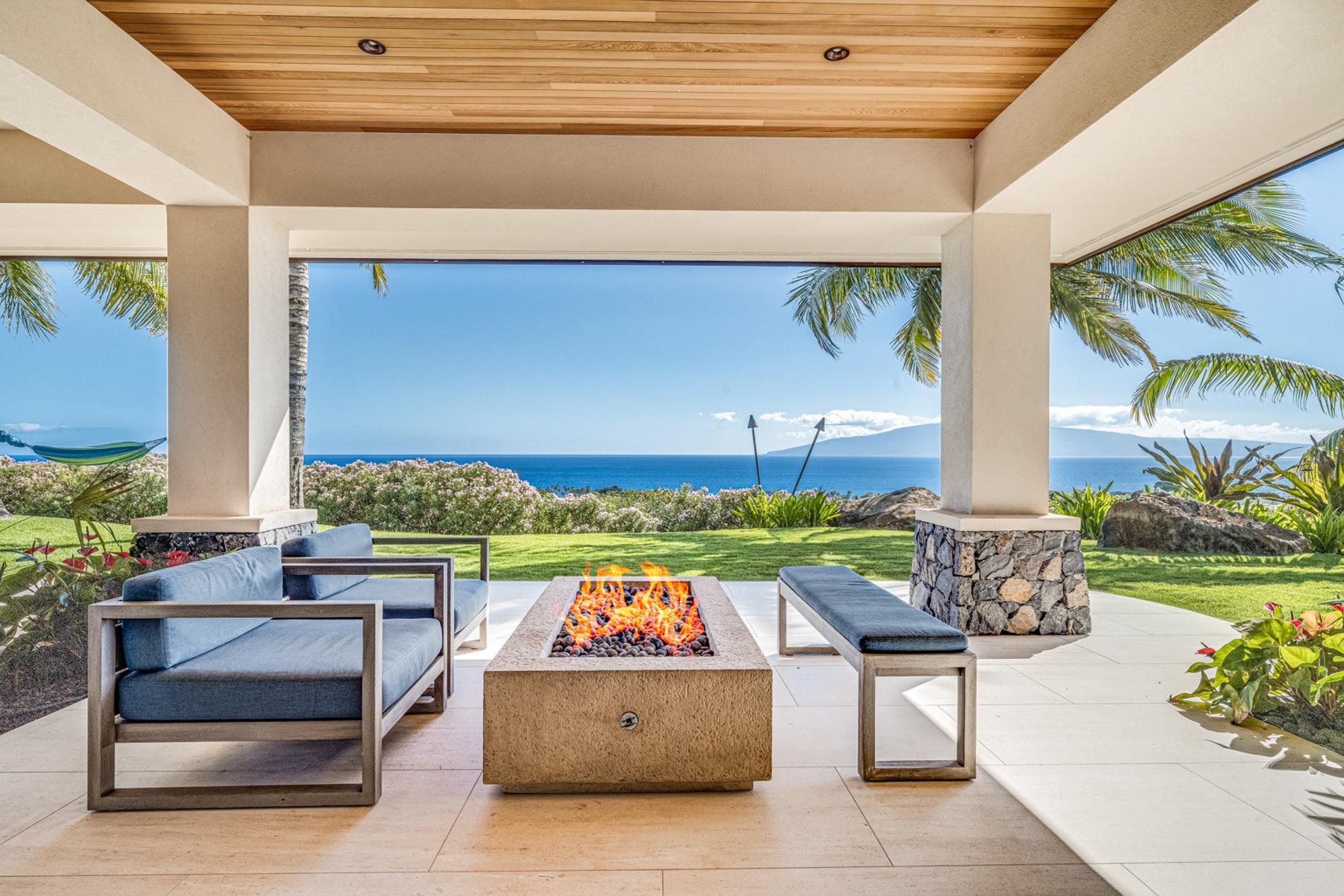 147  Haniu St Launiupoko, Lahaina home - photo 21 of 35