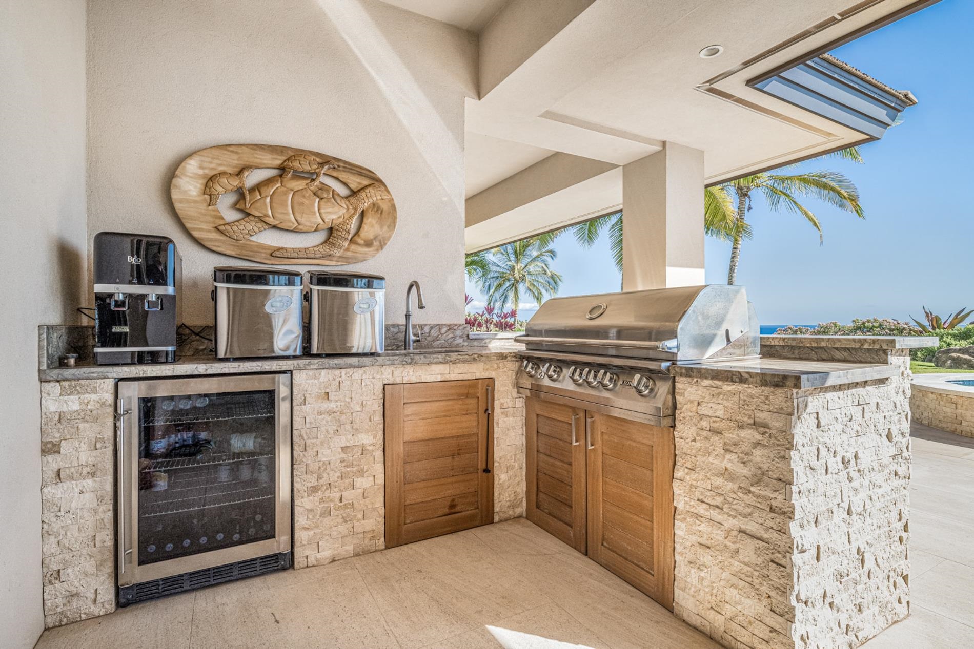 147  Haniu St Launiupoko, Lahaina home - photo 26 of 35