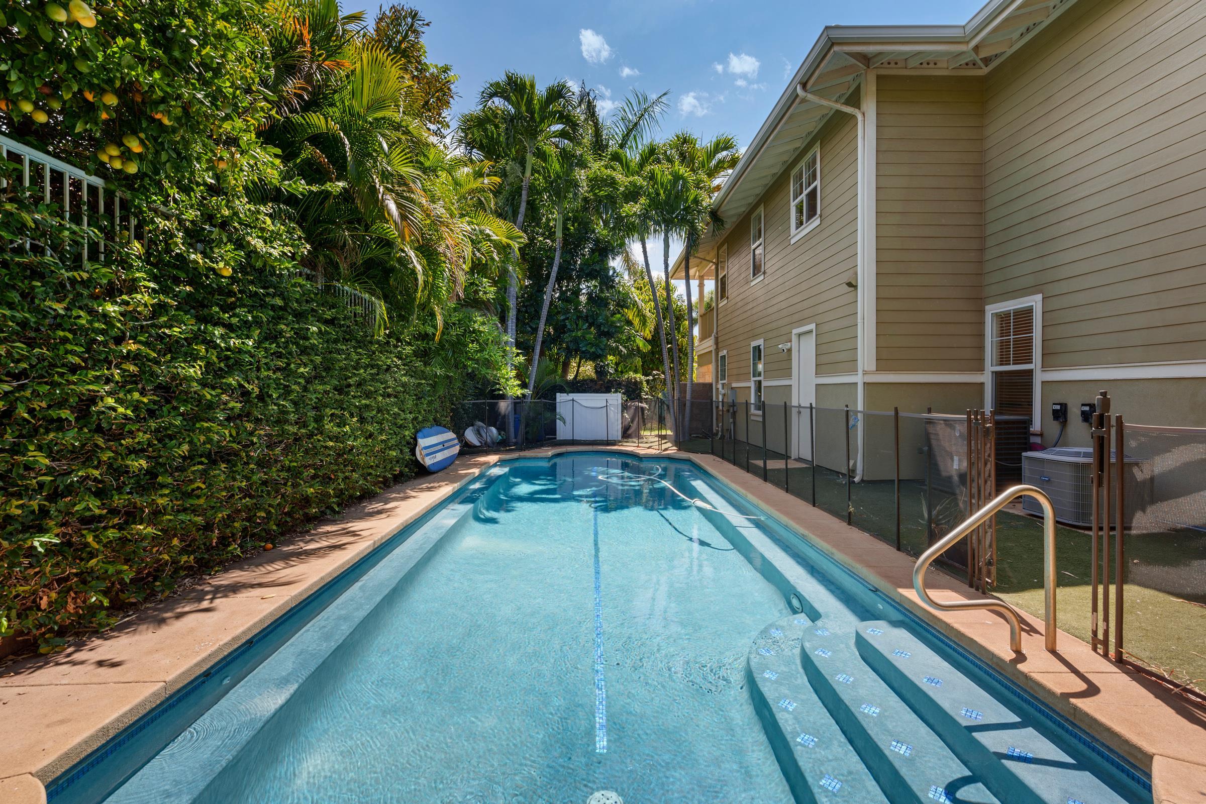 147  Hoohale St Kilohana Ridge, Kihei home - photo 5 of 50