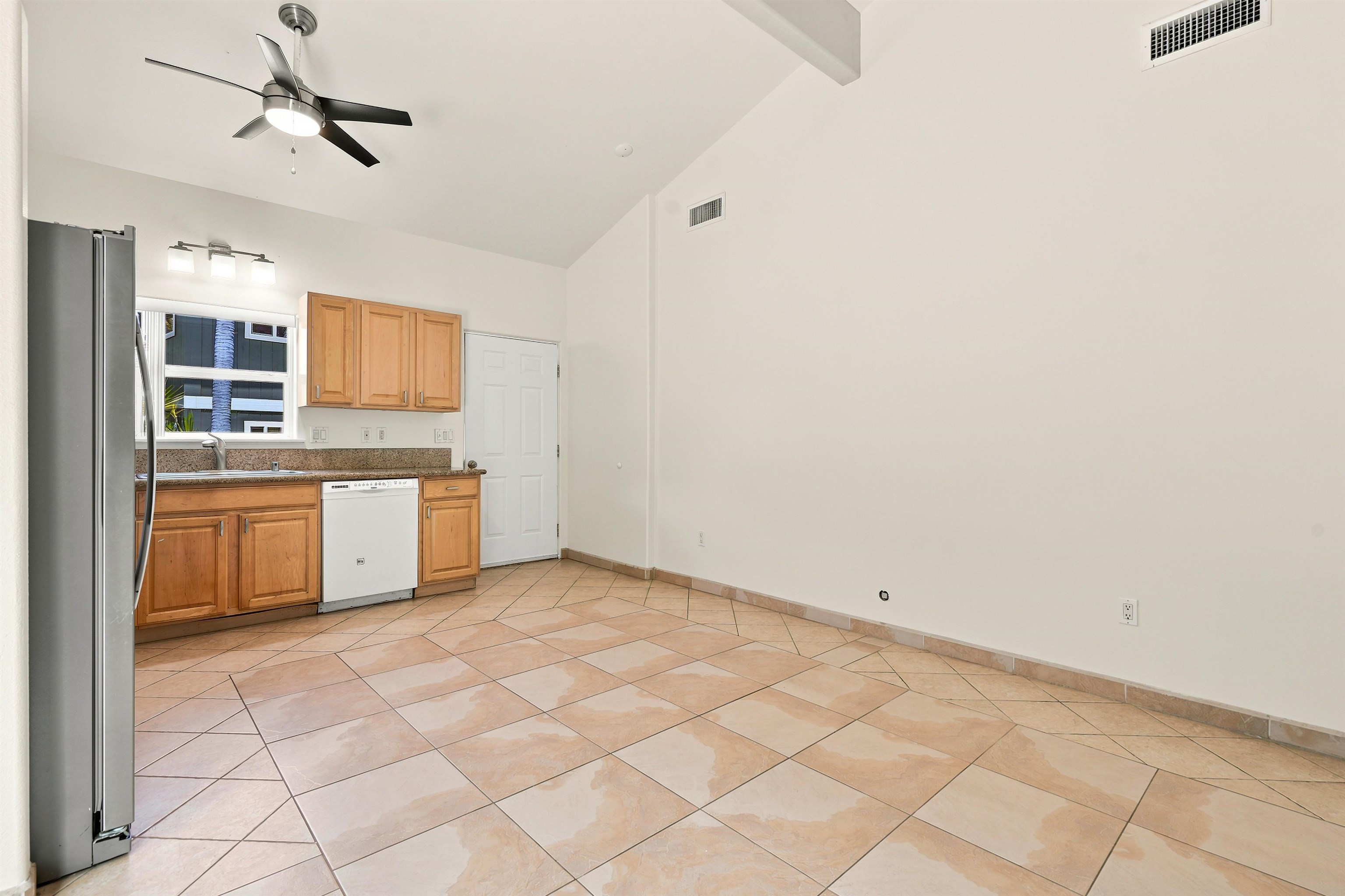 148  E Alulike St North Kihei, Kihei home - photo 31 of 42