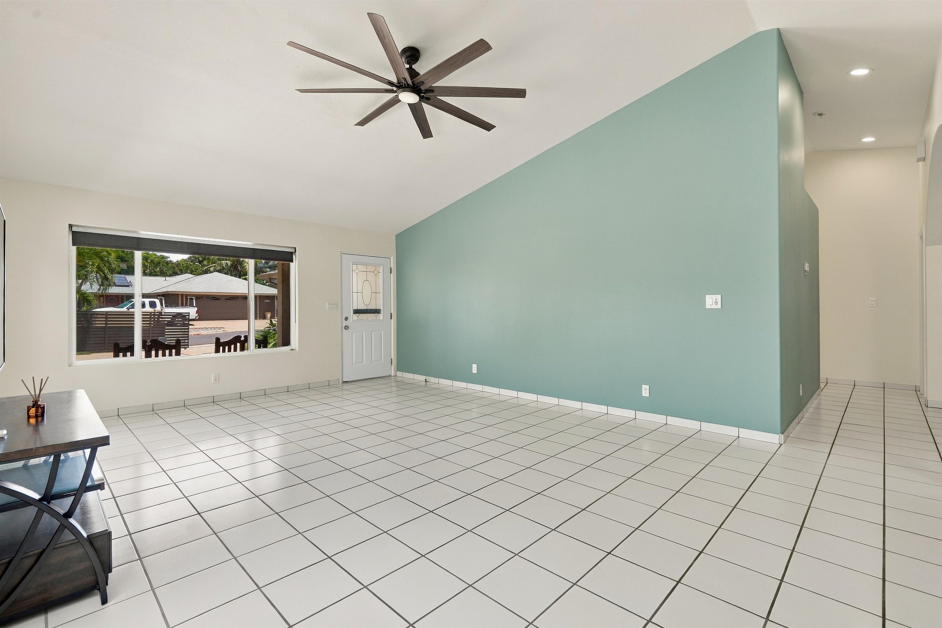 148  E Alulike St North Kihei, Kihei home - photo 10 of 42