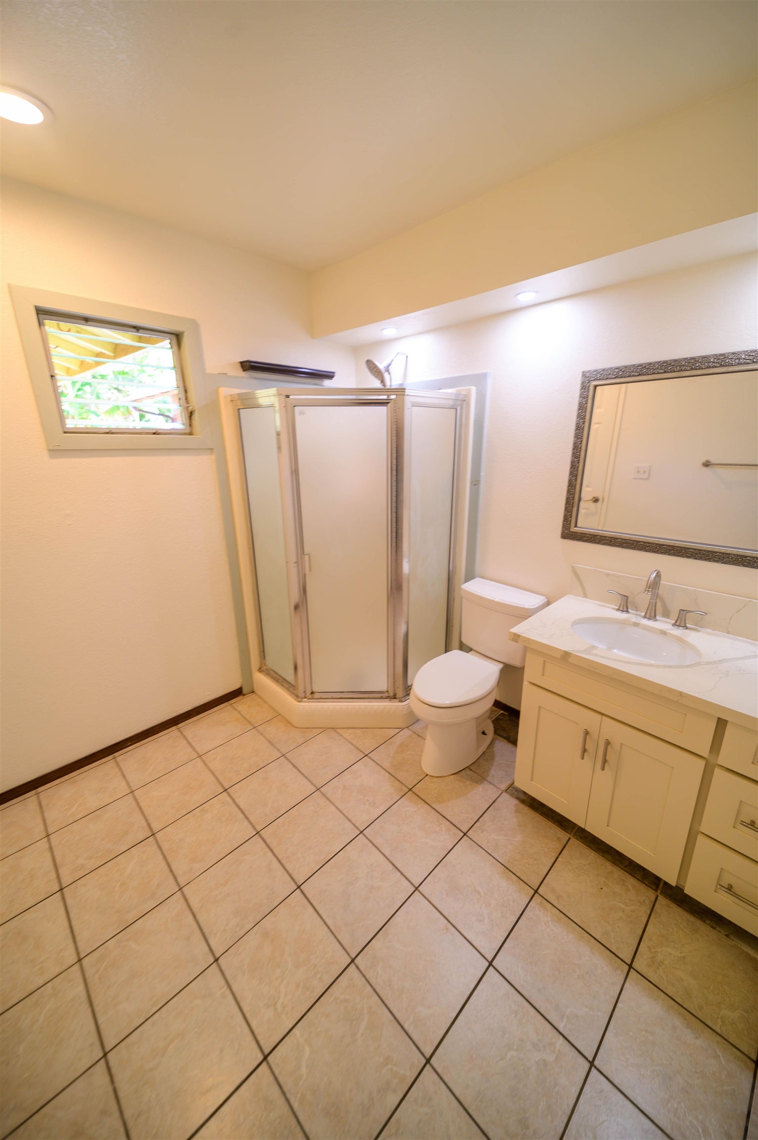 148  Hoomoku St , Kahului home - photo 16 of 37