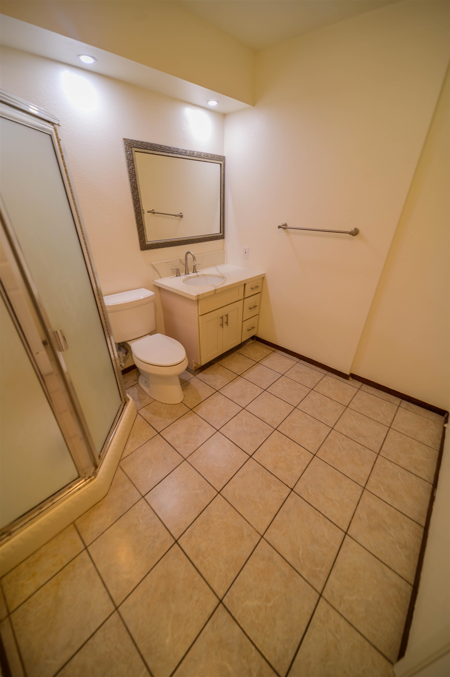 148  Hoomoku St , Kahului home - photo 18 of 37