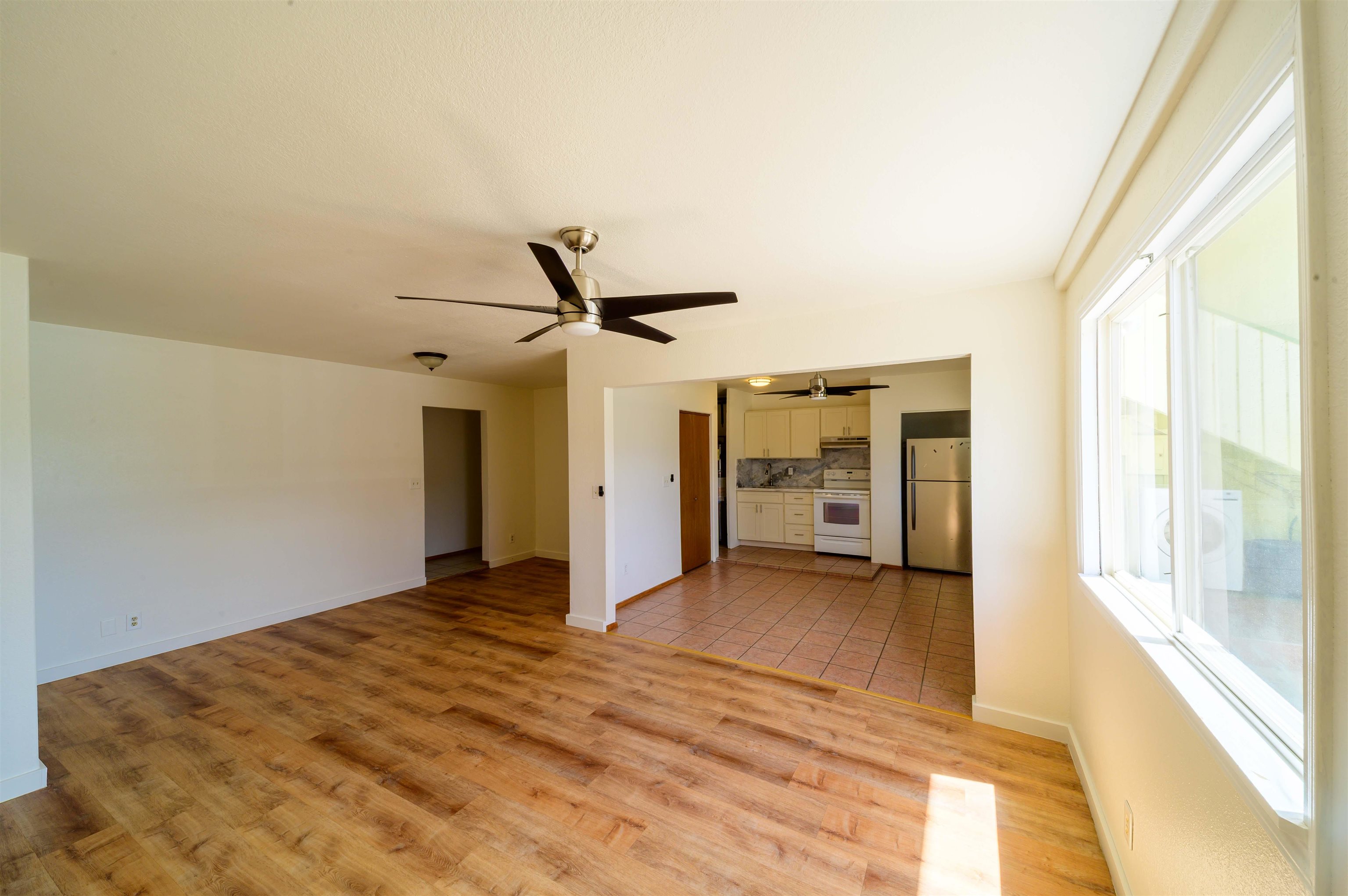 148  Hoomoku St , Kahului home - photo 34 of 37