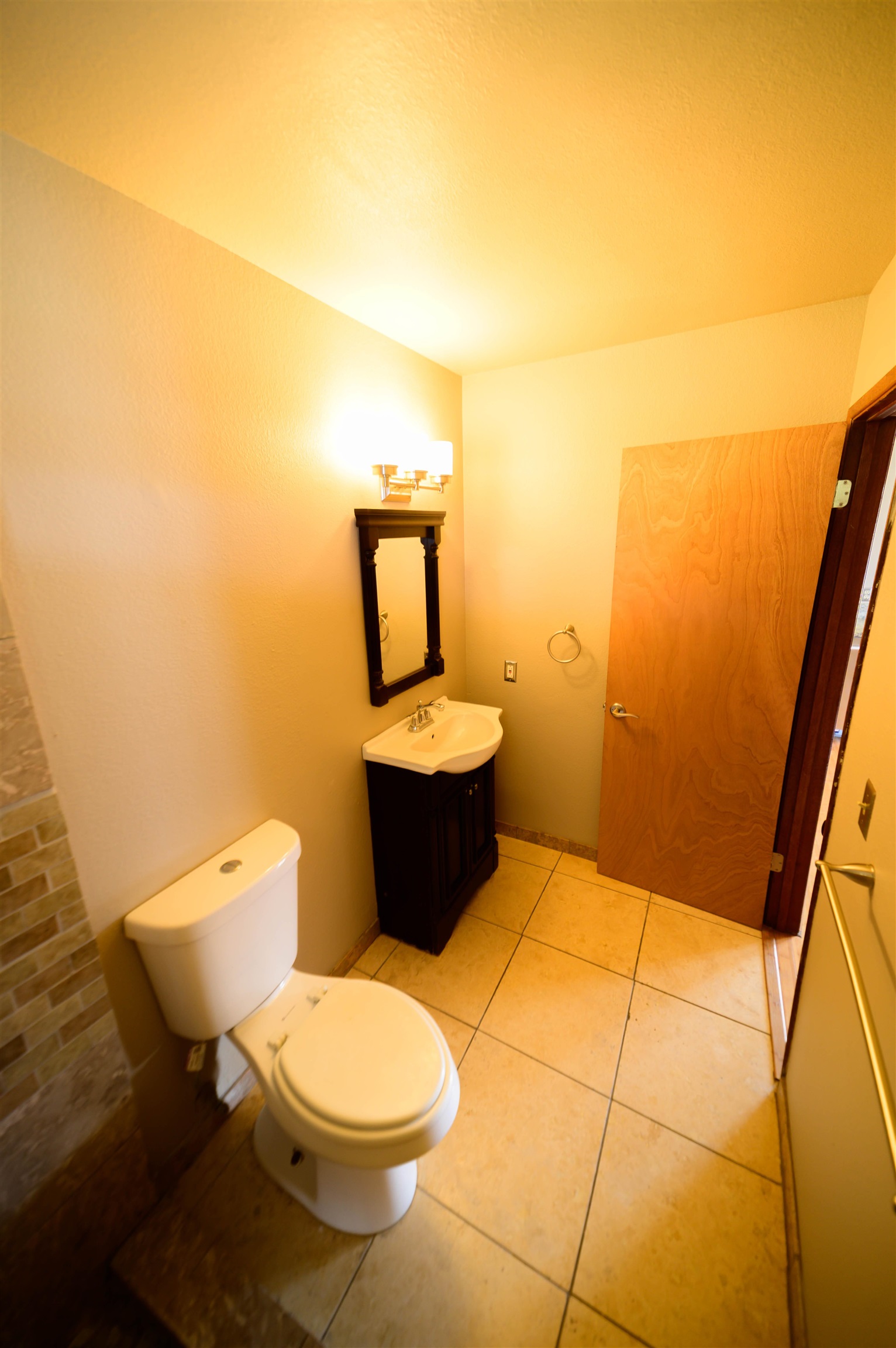 148  Hoomoku St , Kahului home - photo 8 of 37