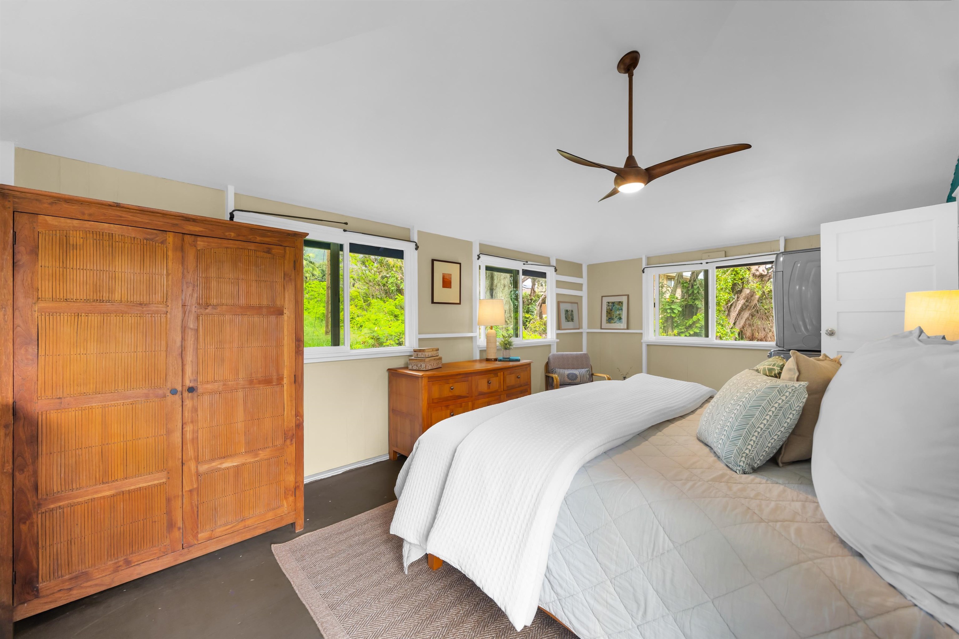 1482  Honoapiilani Hwy , Wailuku home - photo 20 of 43