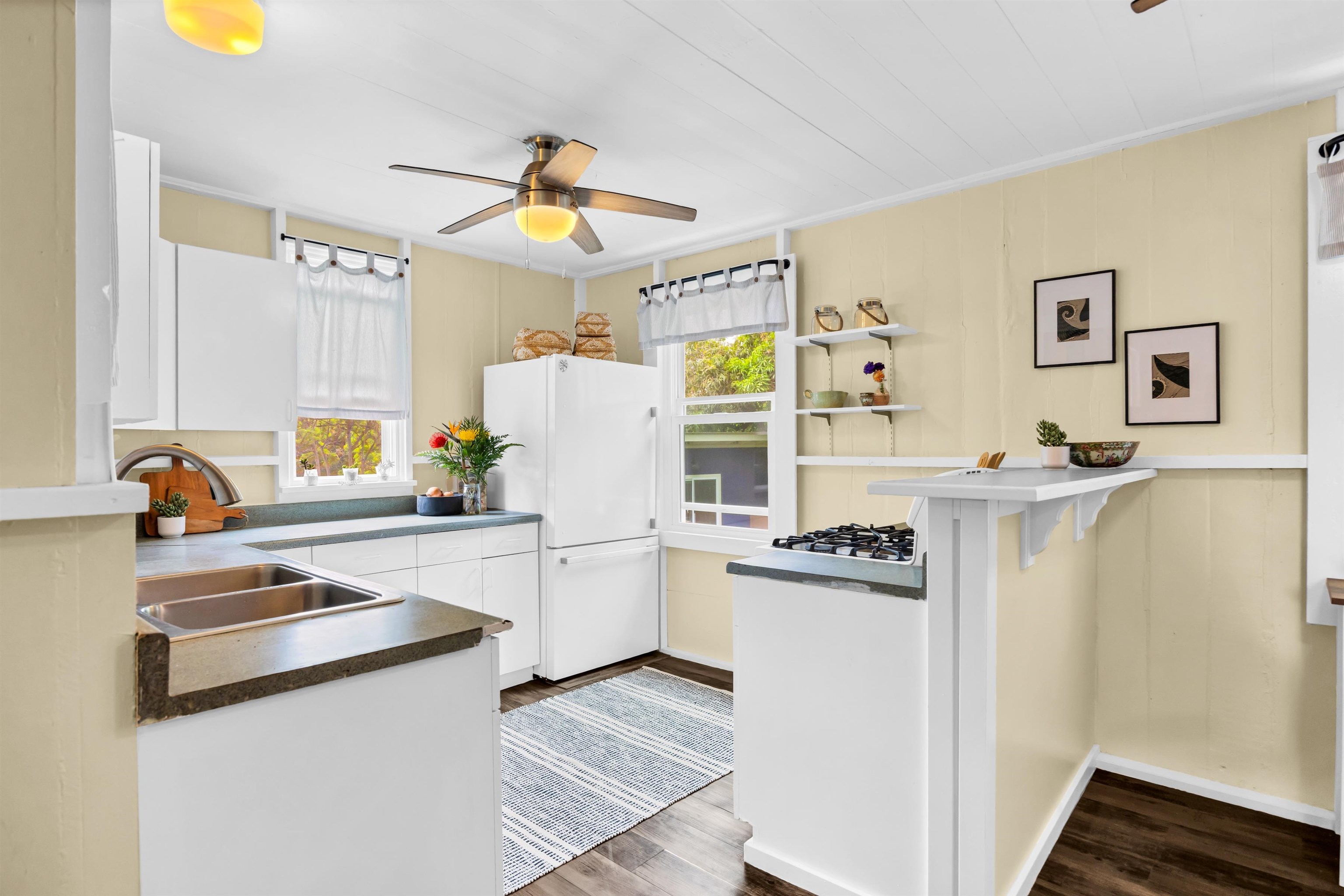 1482  L. Honoapiilani Hwy , Wailuku home - photo 12 of 43