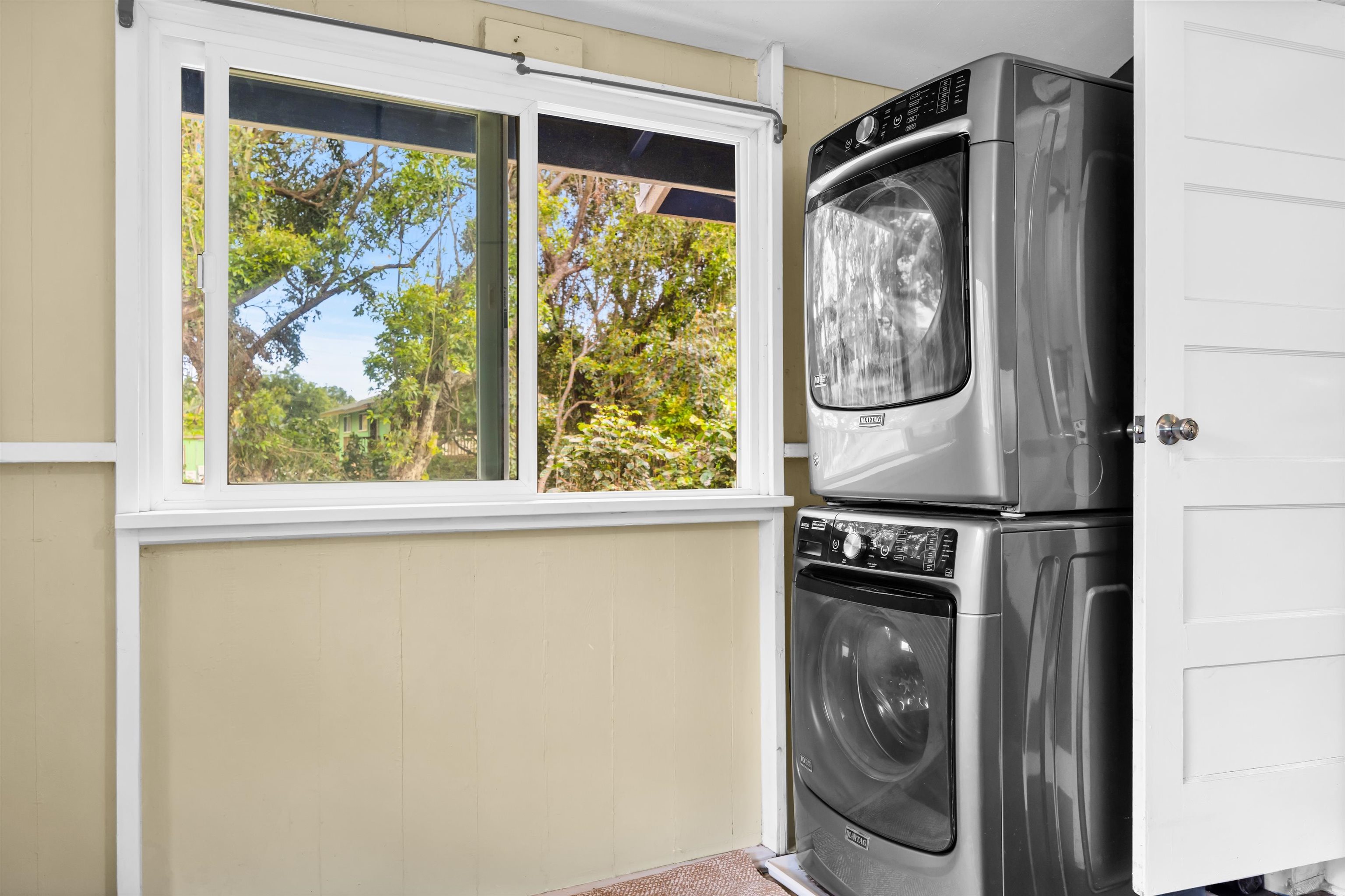 1482  L. Honoapiilani Hwy , Wailuku home - photo 28 of 43