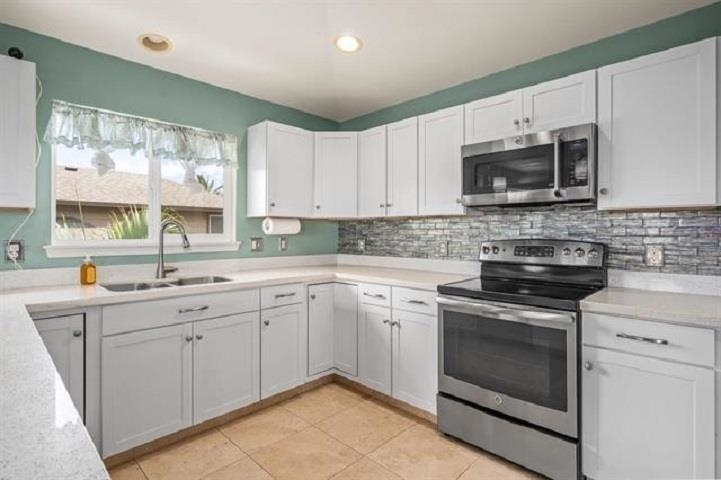 149  Kamahao Cir , Wailuku home - photo 4 of 38