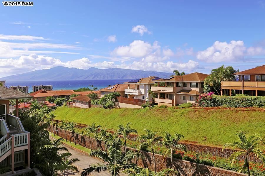 Villas at Kahana Ridge condo # 433, Lahaina, Hawaii - photo 2 of 25