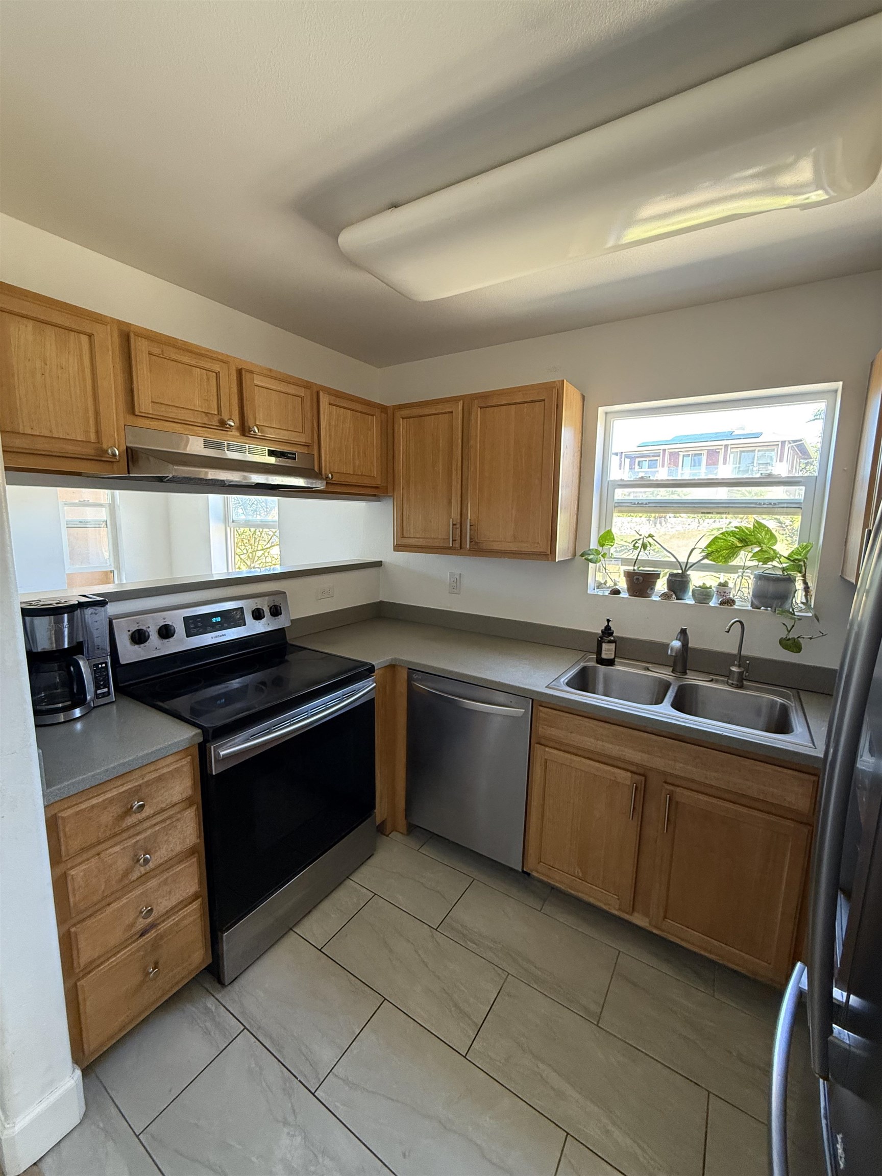 condo # 423, Lahaina, Hawaii - photo 7 of 7