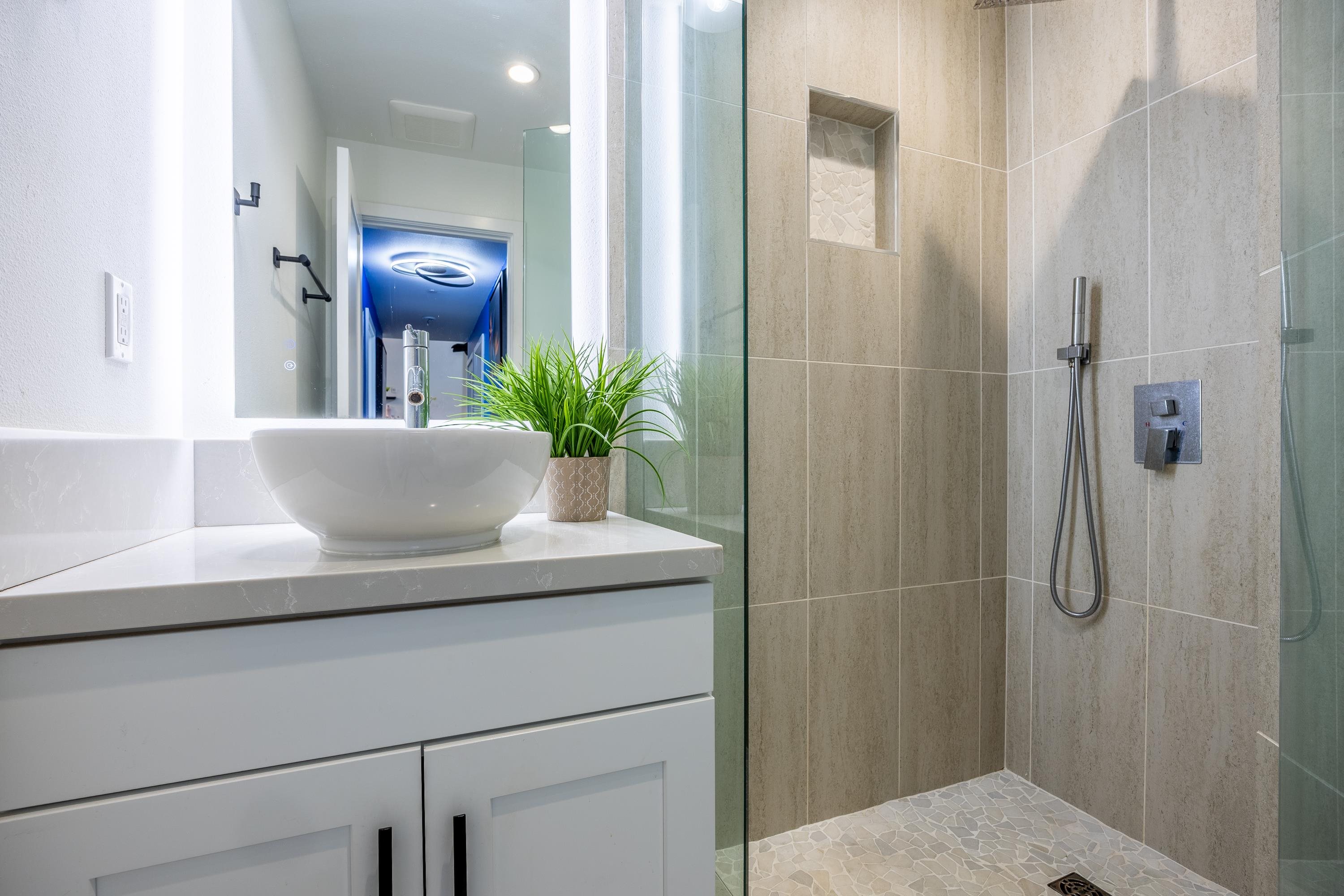 Villas at Kahana Ridge condo # 432, Lahaina, Hawaii - photo 18 of 31