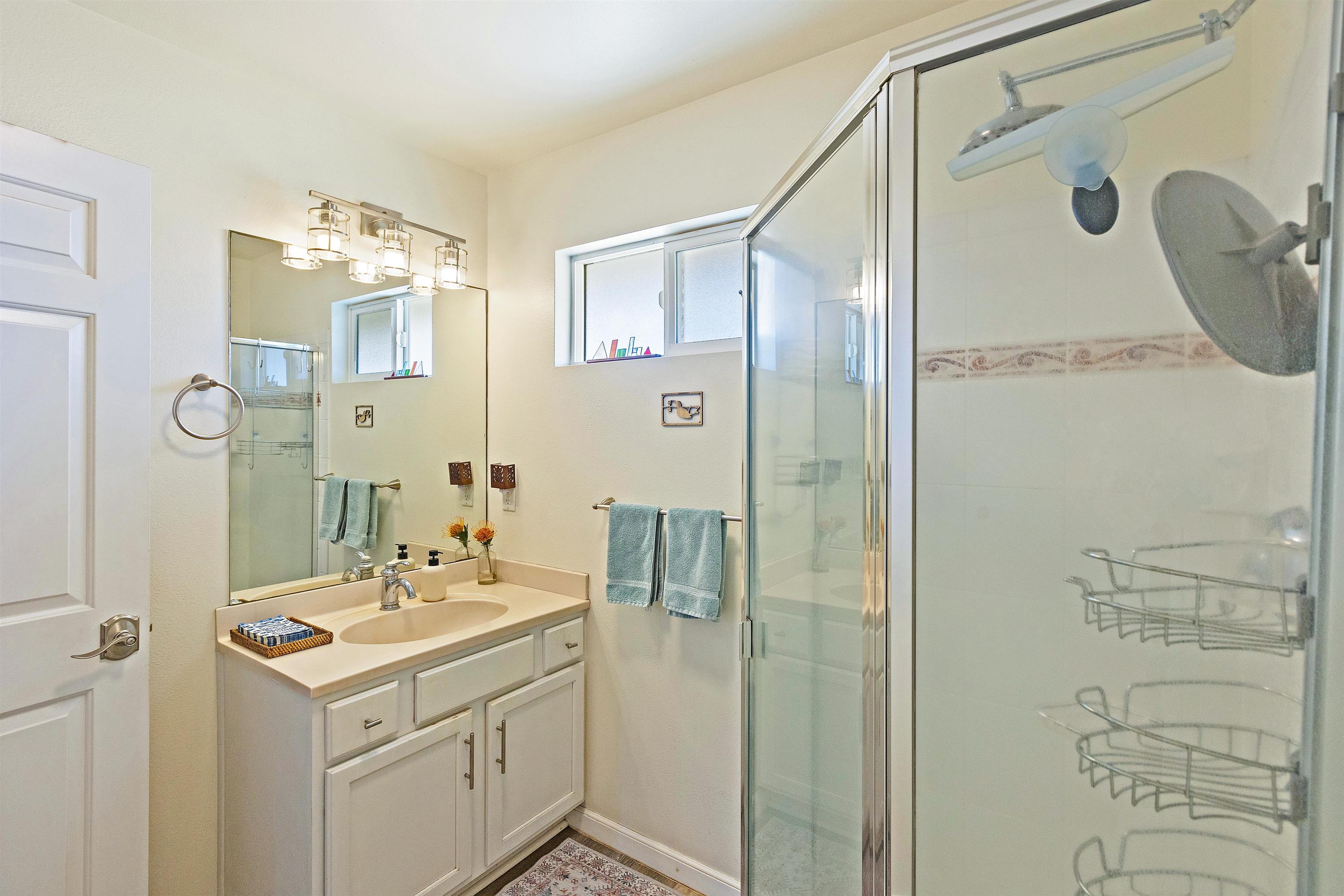 Villas at Kenolio I condo # 15A, Kihei, Hawaii - photo 14 of 38